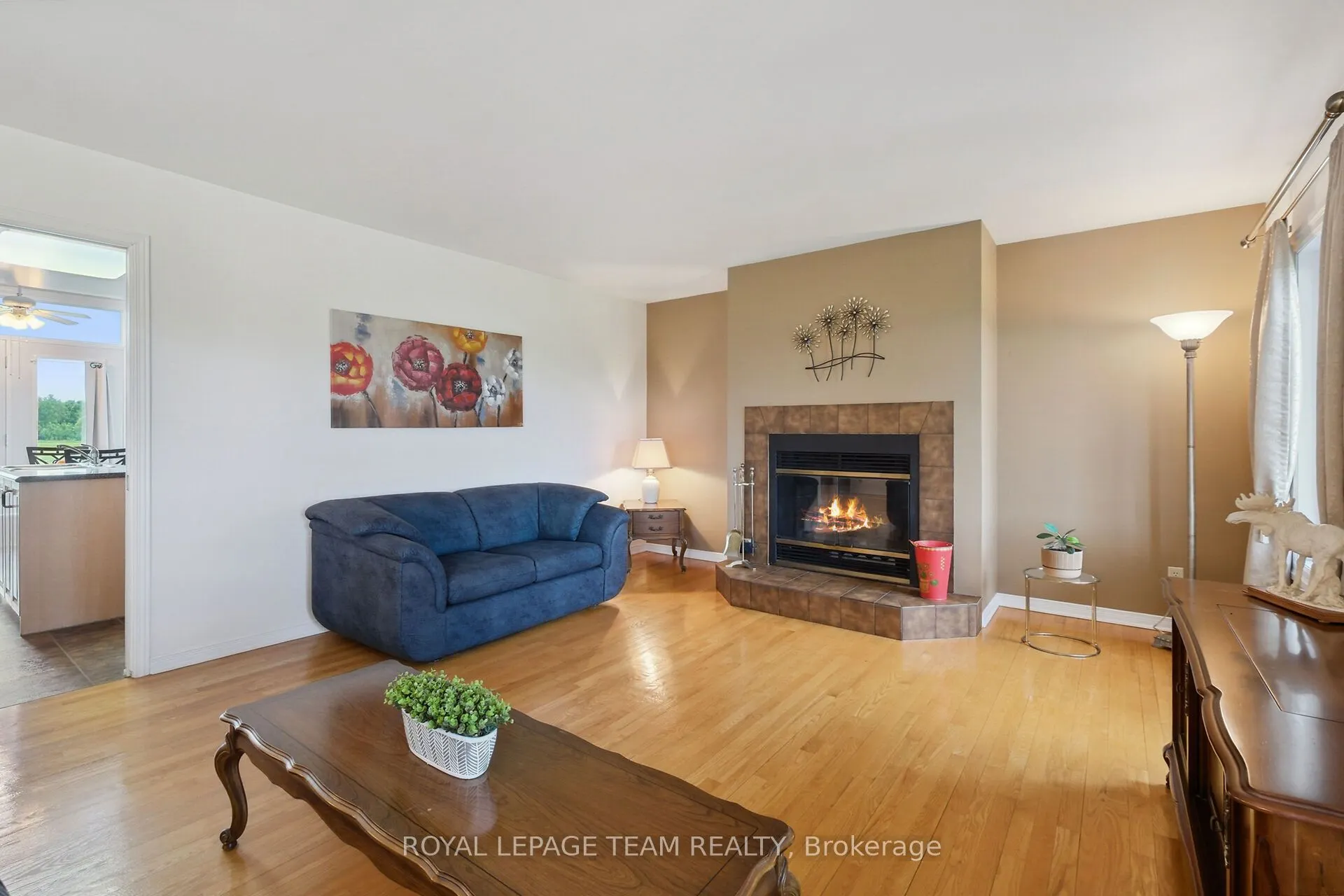 8665 Russell Road