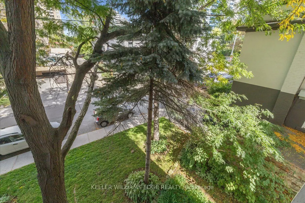 165 Bold Street, #304