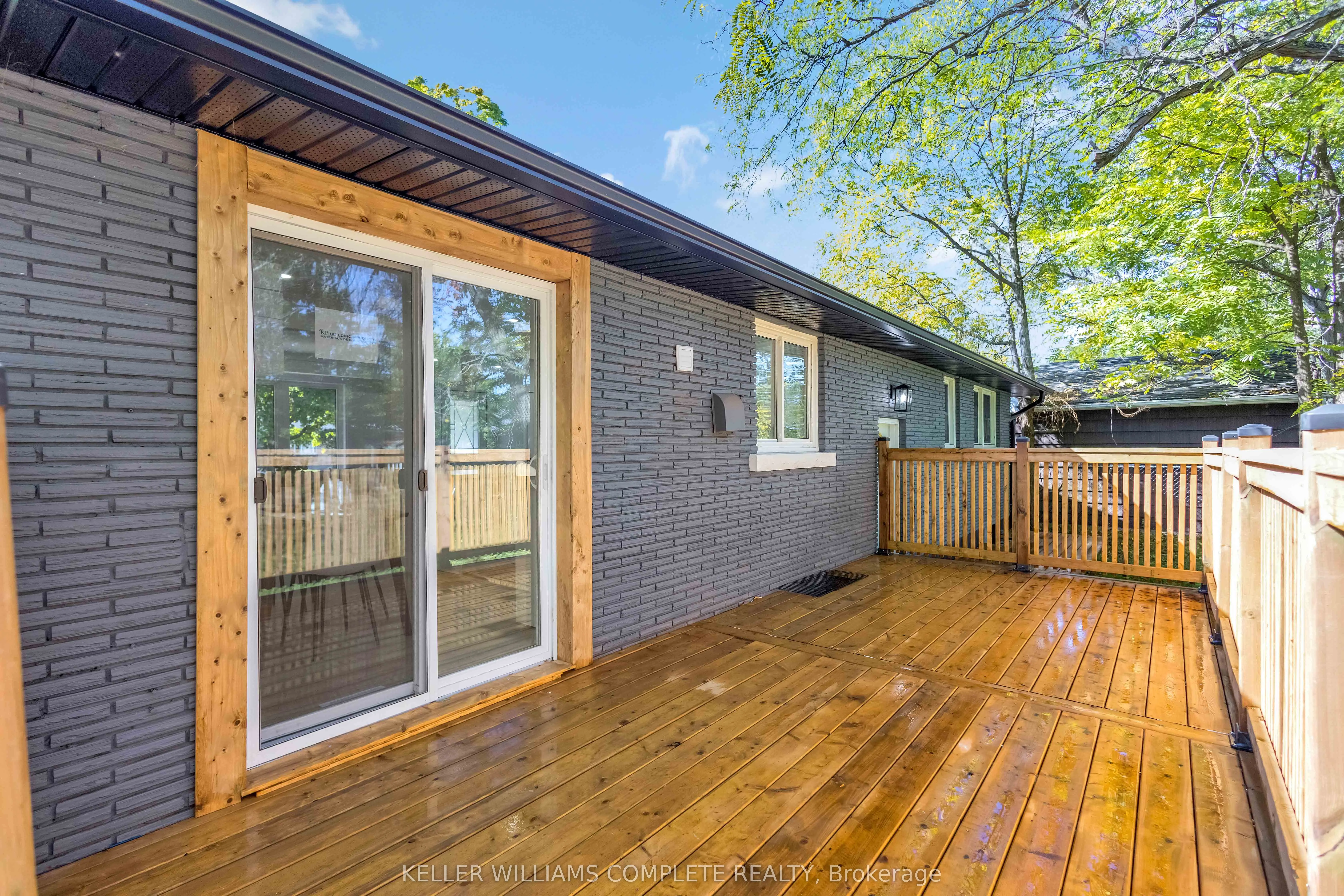 7 SWAN Drive