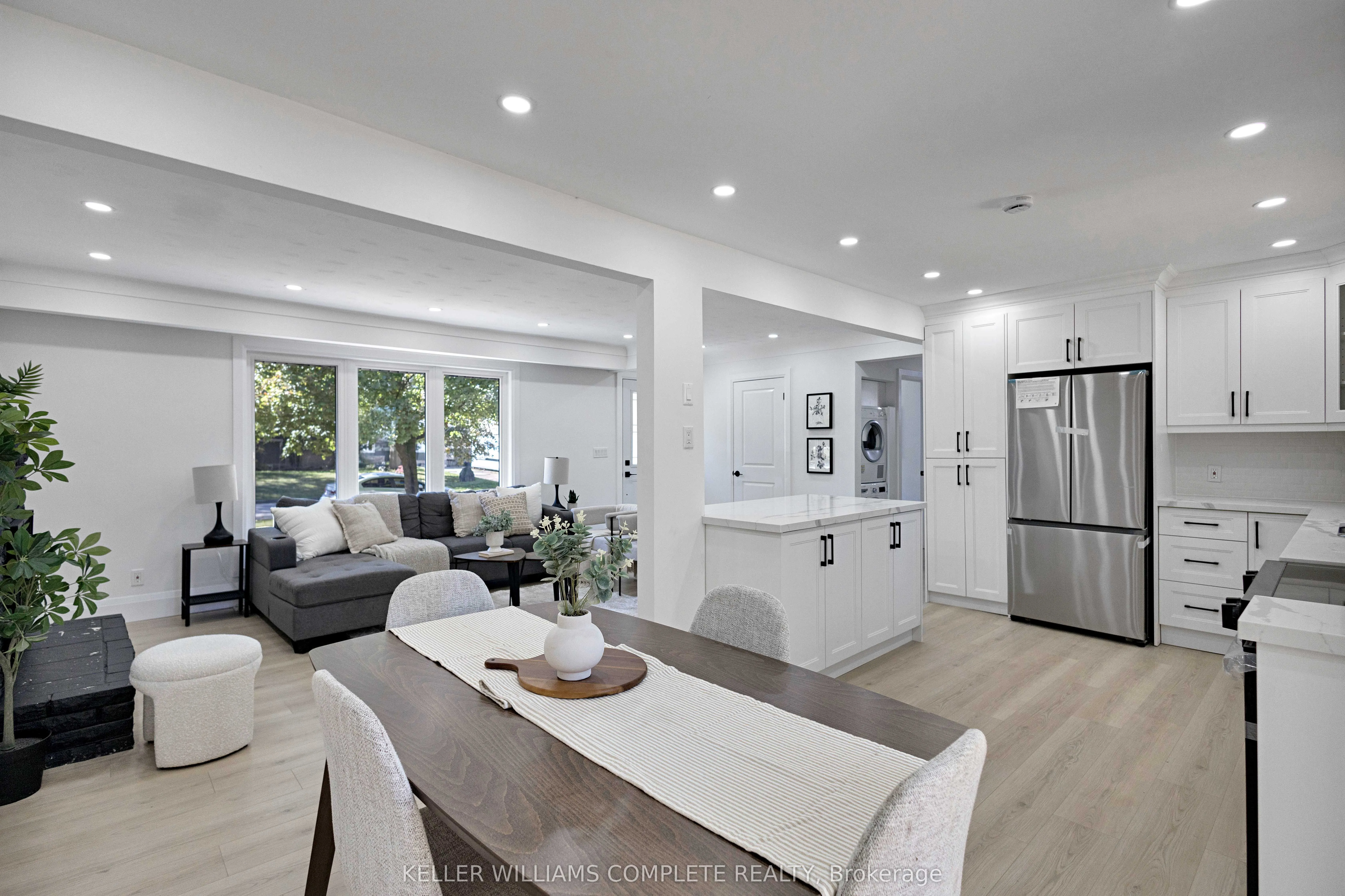 7 SWAN Drive