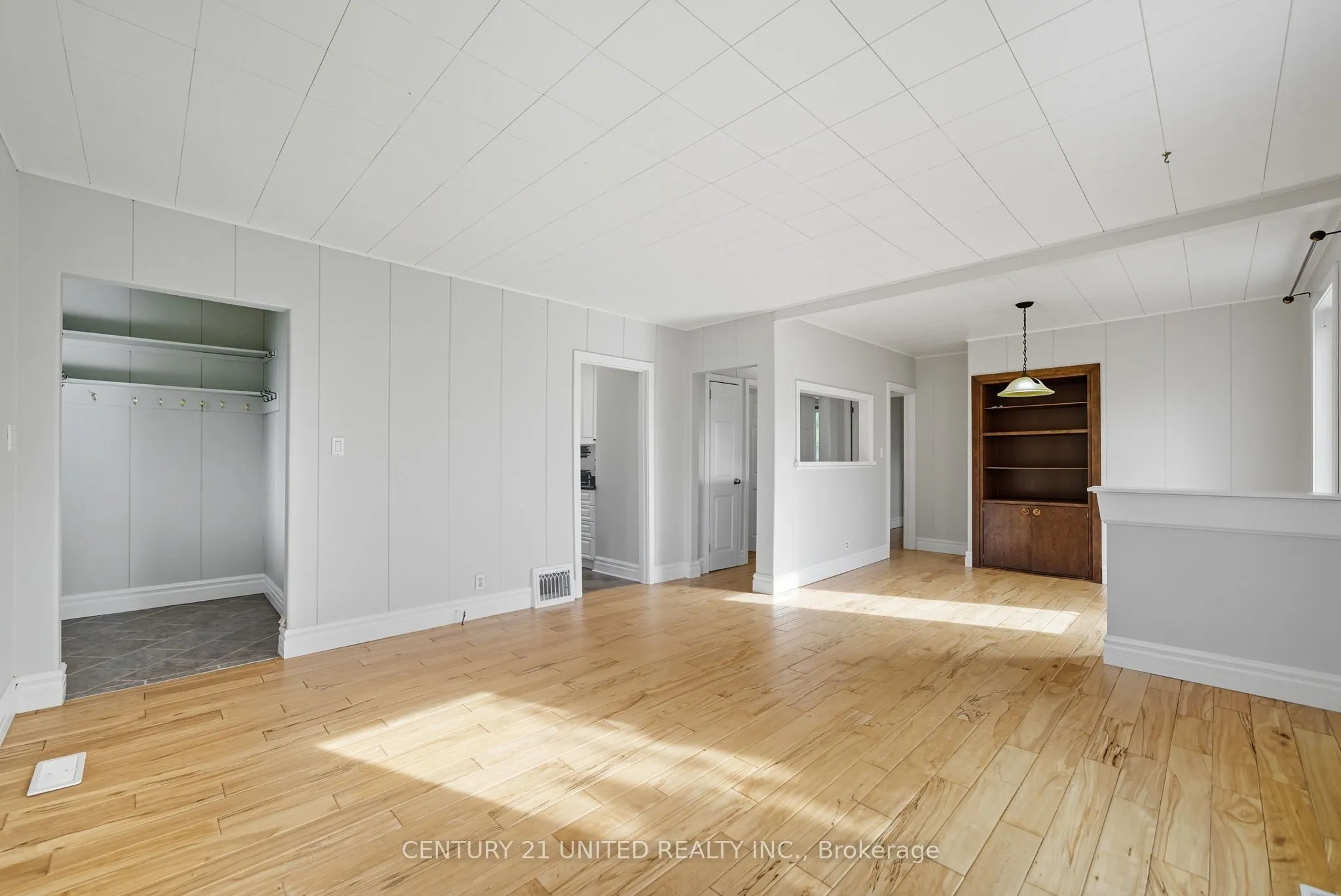 559 Hamilton Street