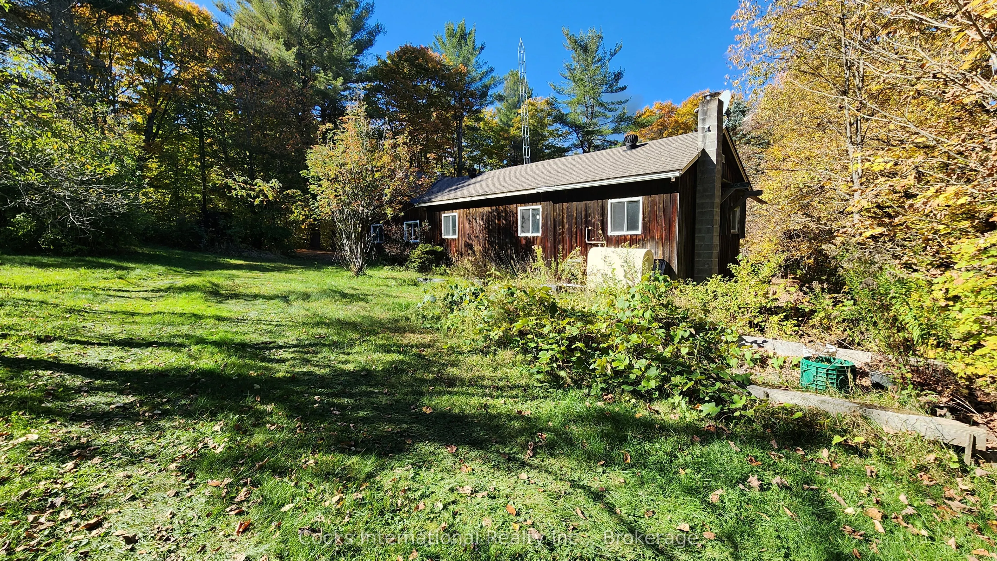 205 Lockes Road