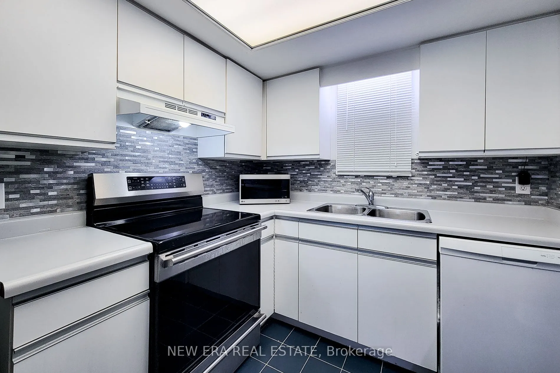 3420 Frederick Avenue, #221