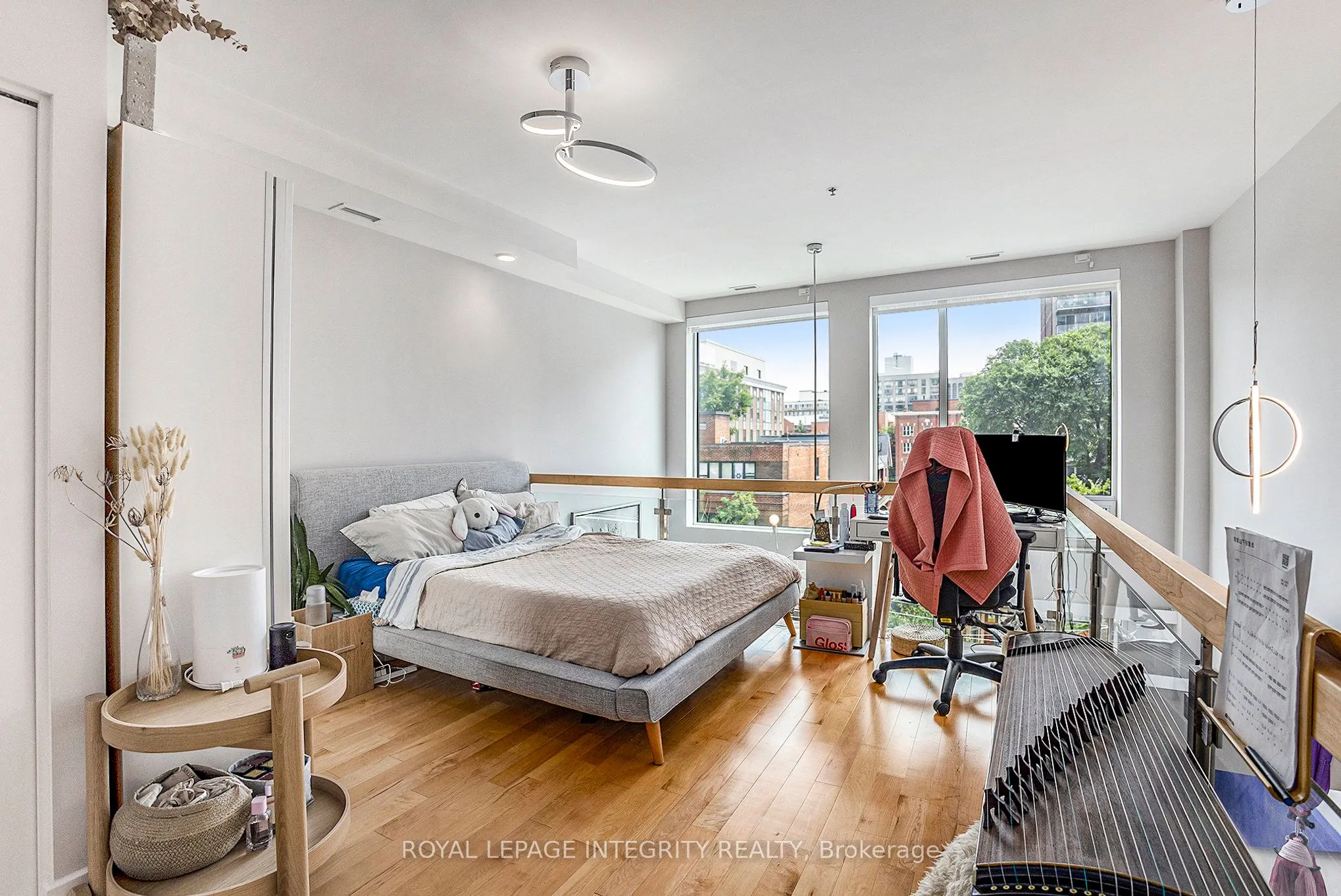 197 Lisgar Street, #212