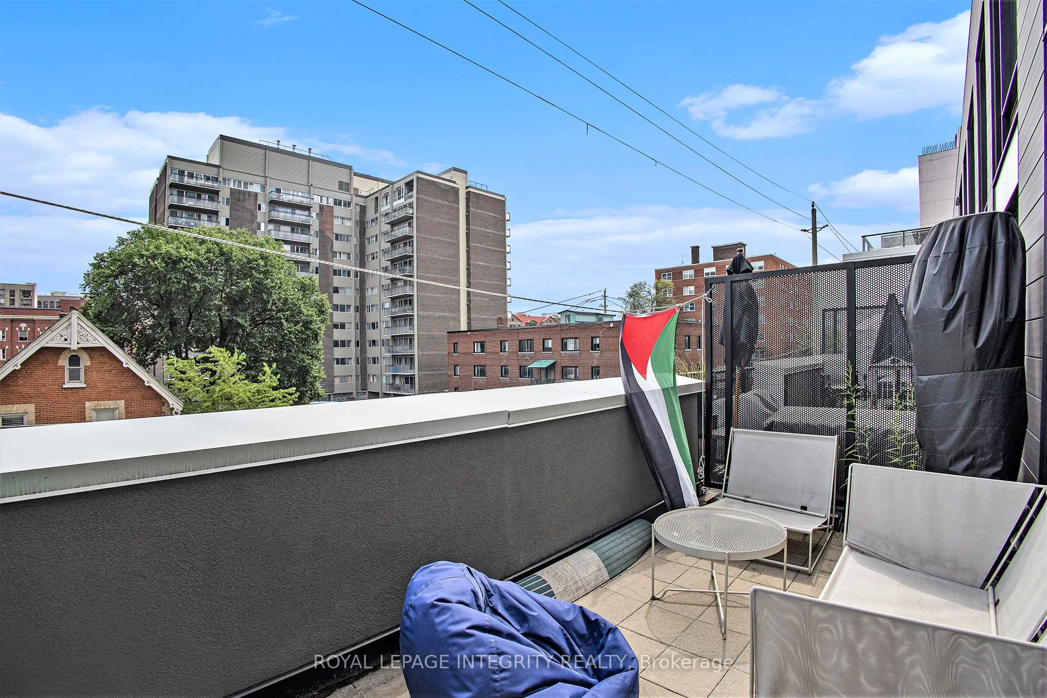 197 Lisgar Street, #212
