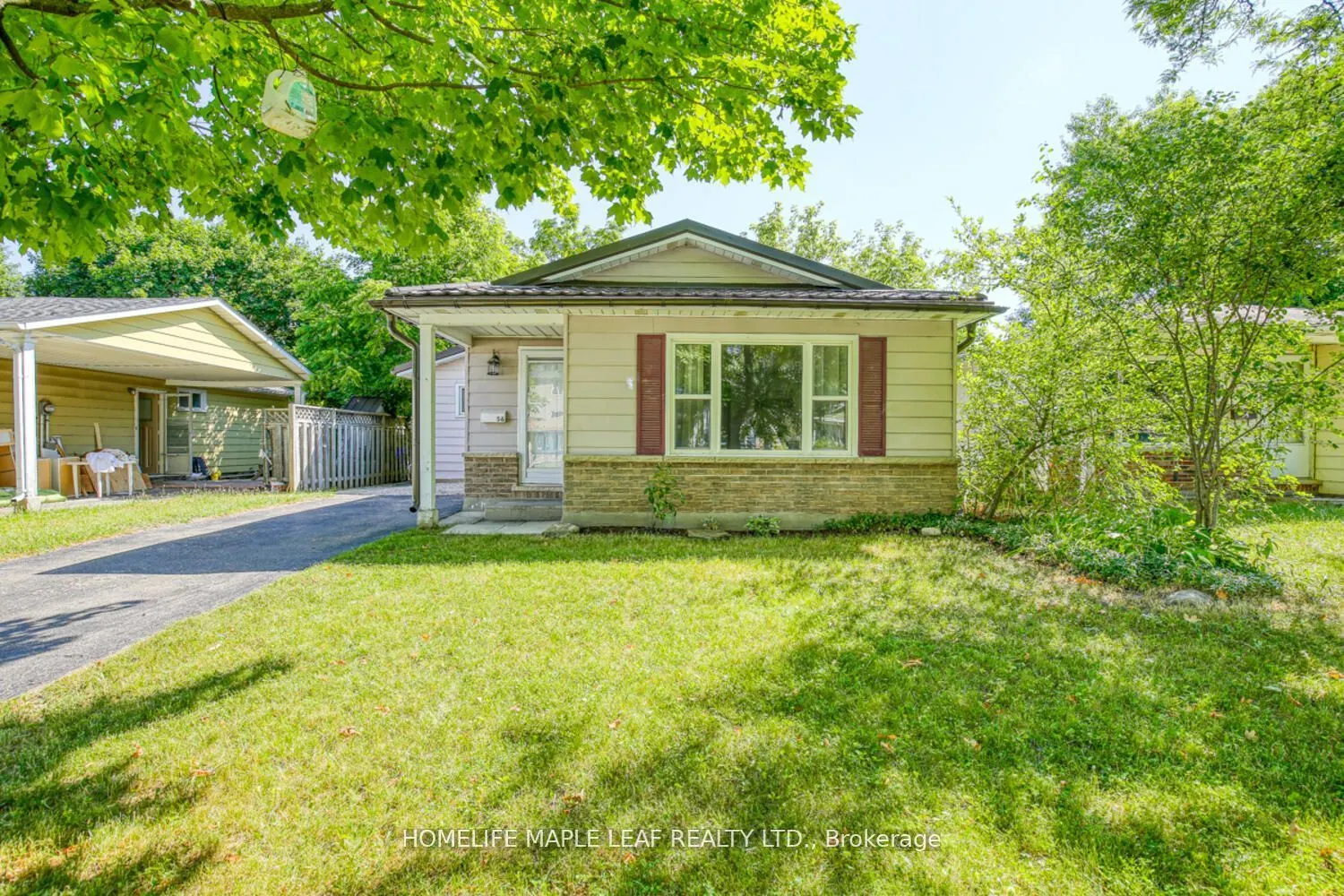 56 Helene Crescent