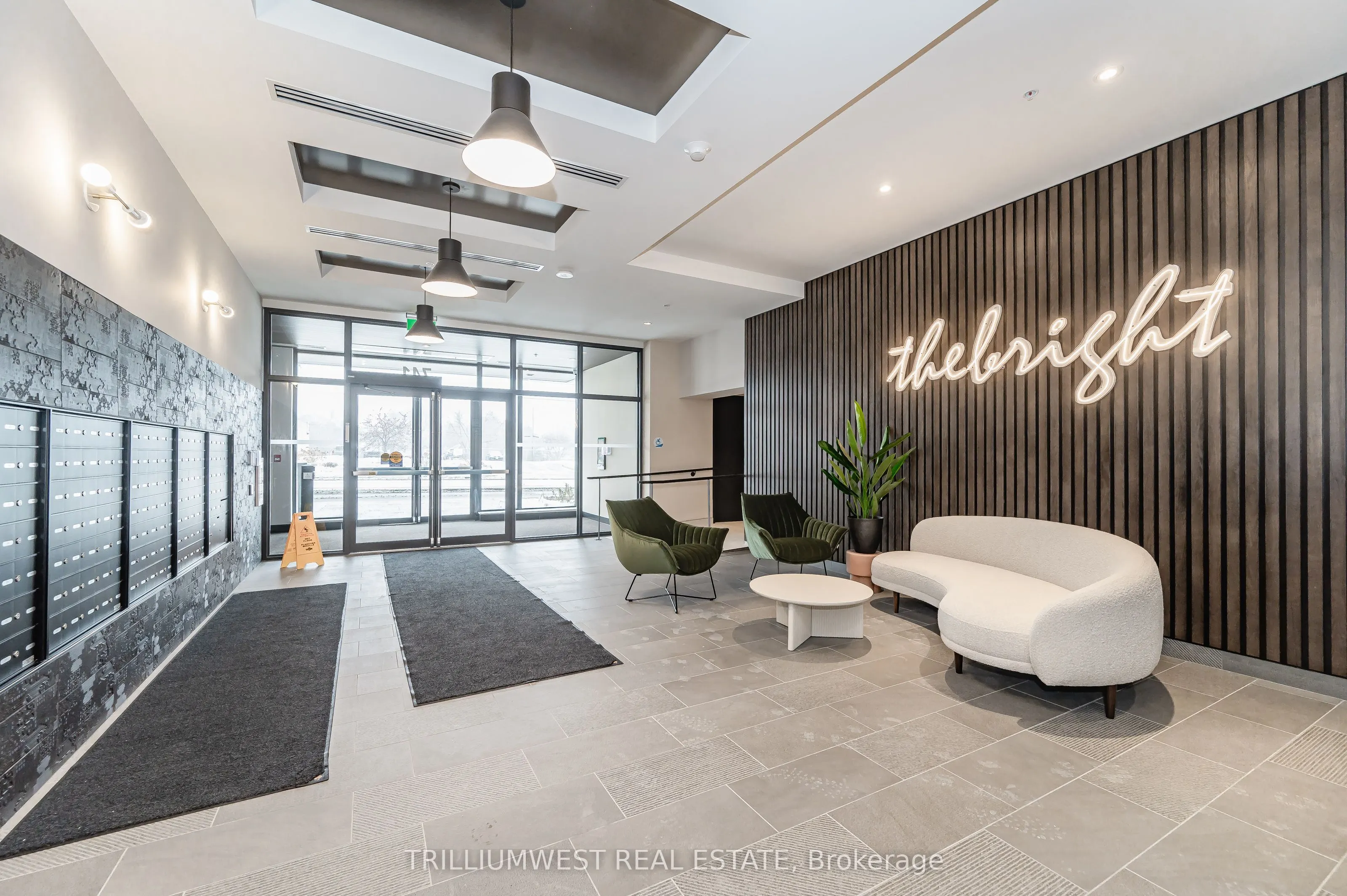 741 King Street W, #505