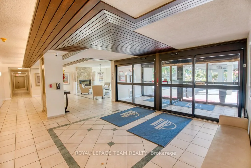 1025 Richmond Road, #2201