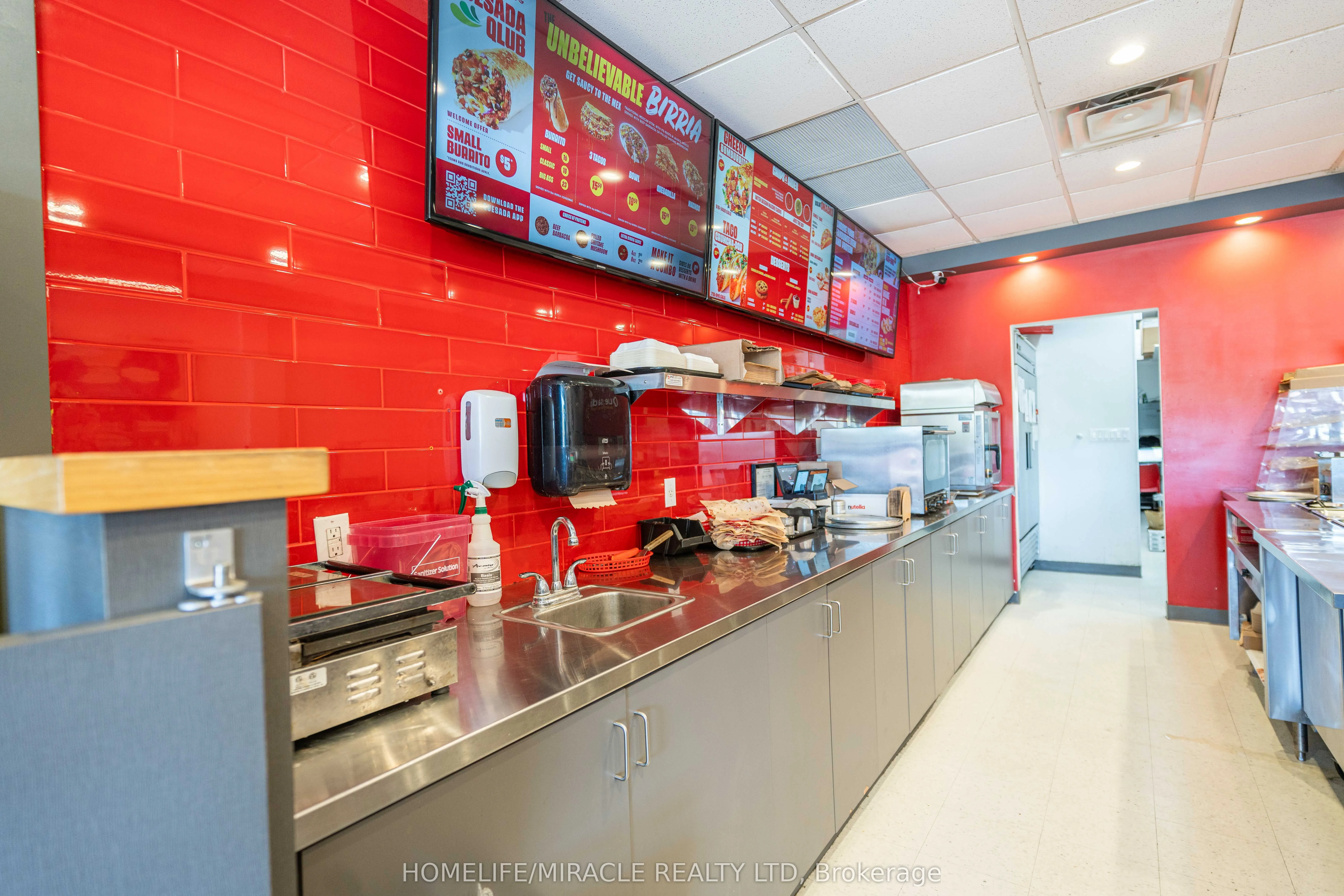 324 Highland Road W, #3