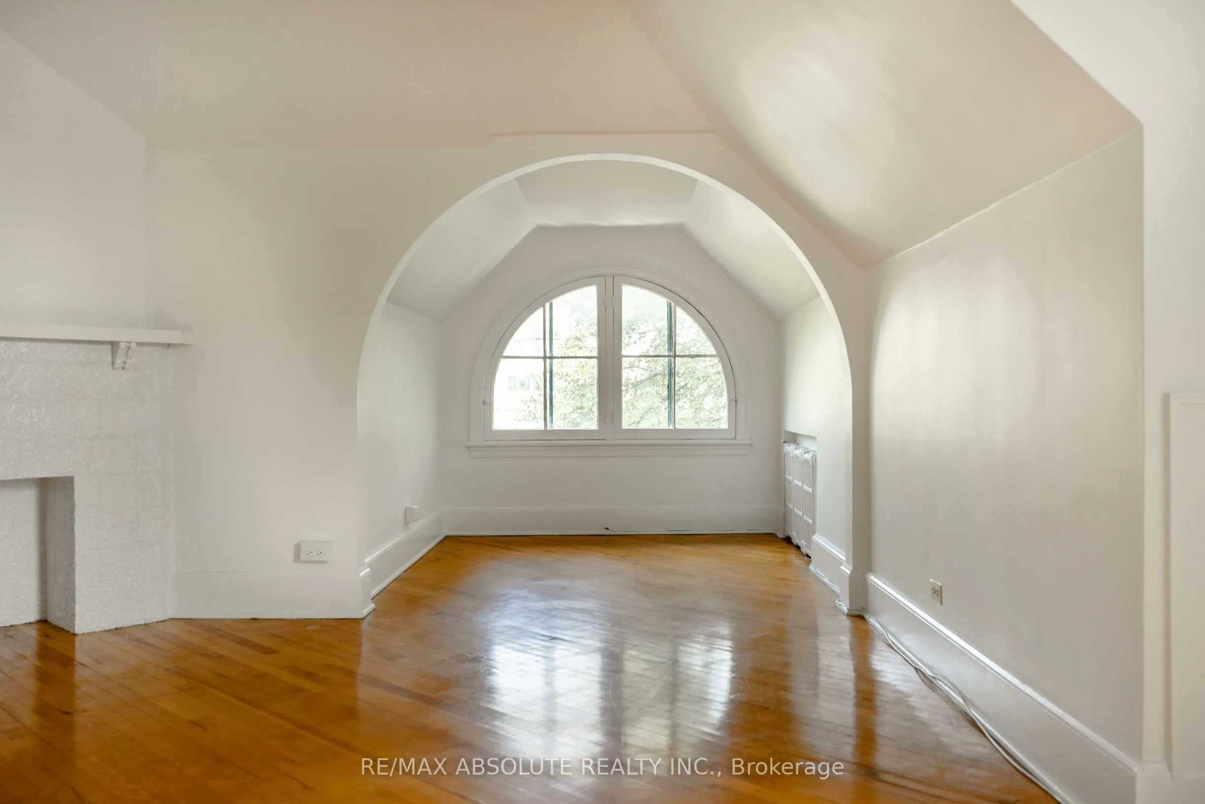 258 Daly Avenue, #3