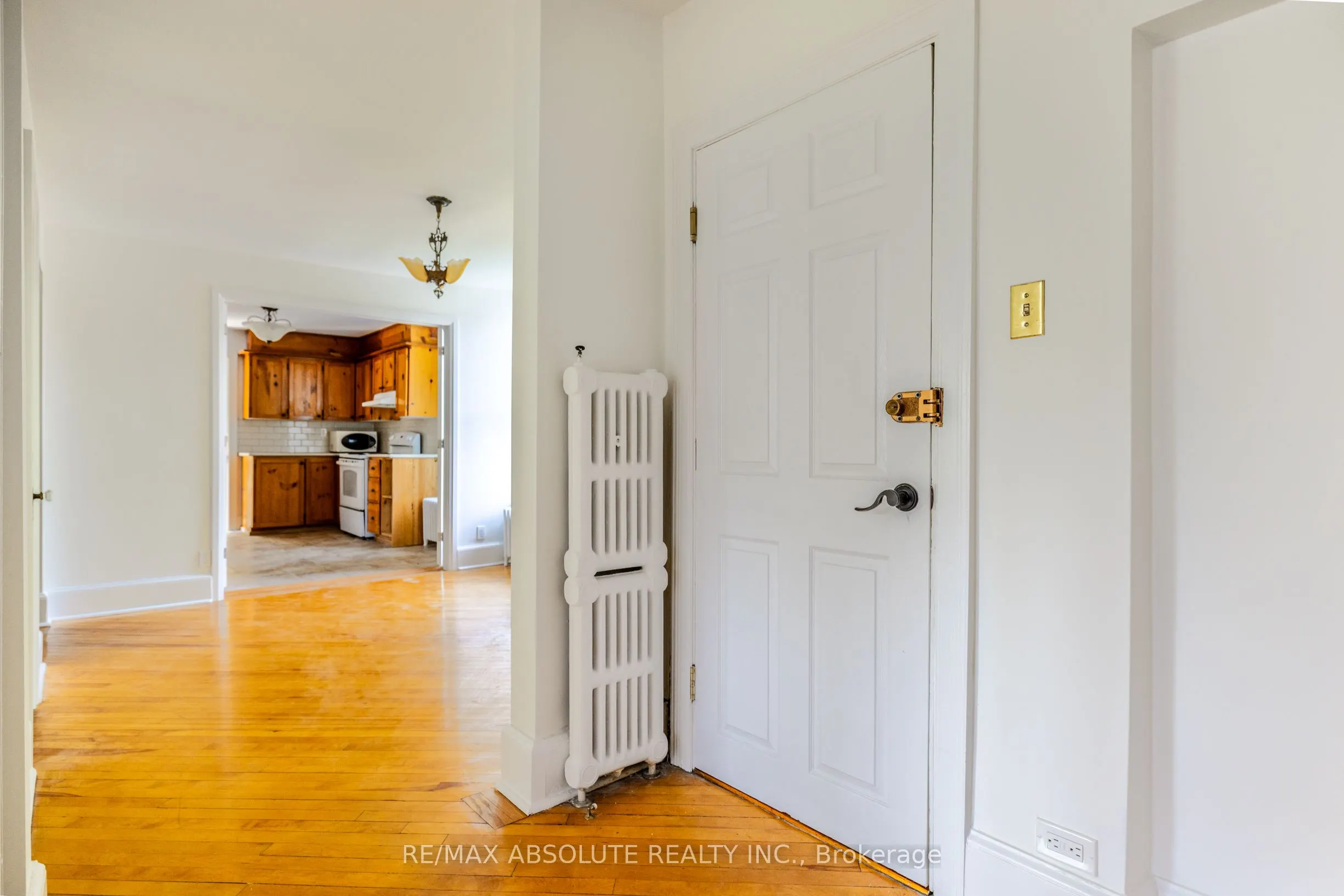 258 Daly Avenue, #3