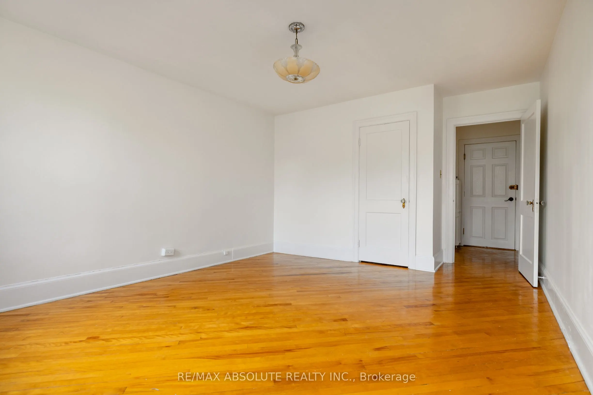 258 Daly Avenue, #3
