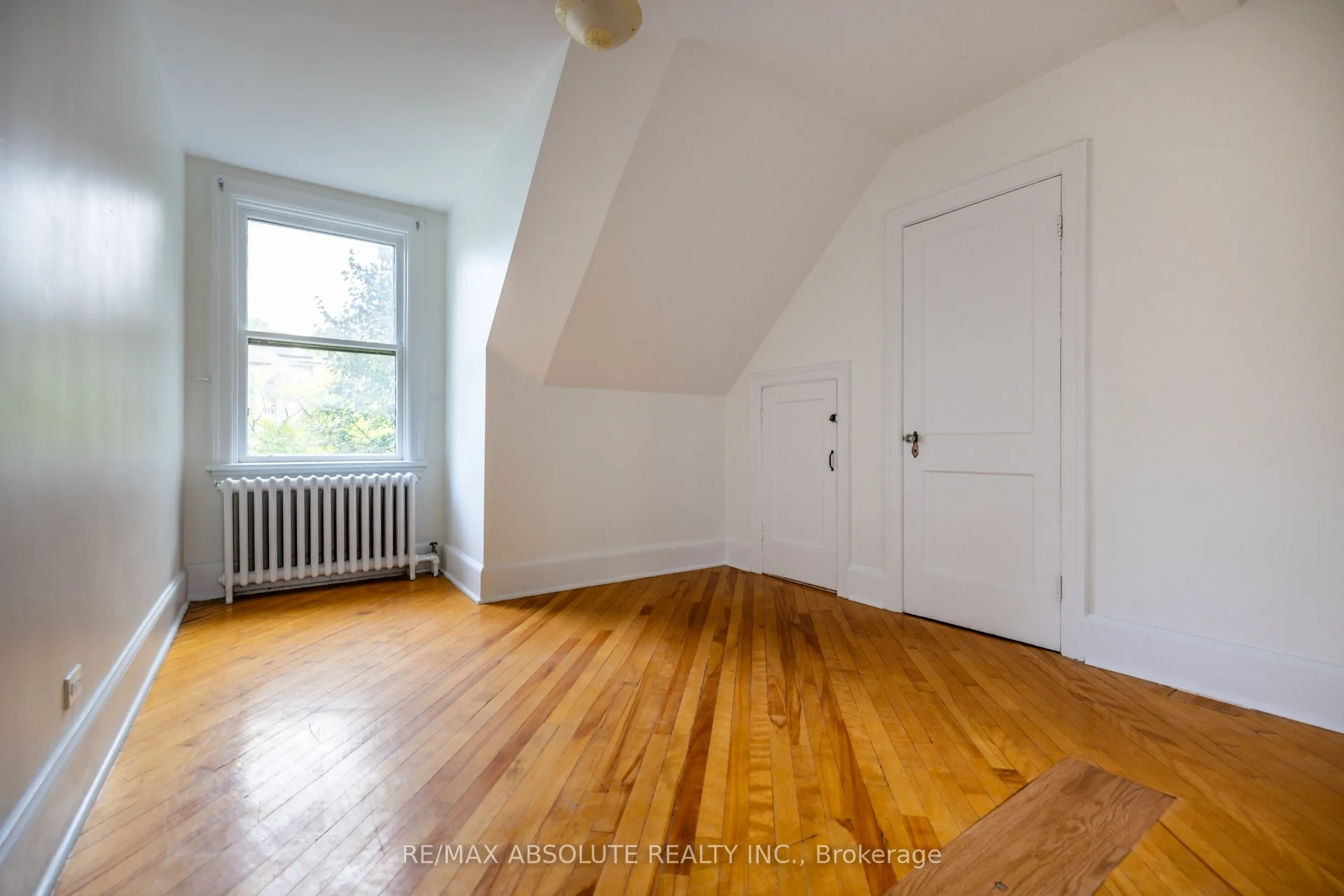 258 Daly Avenue, #3