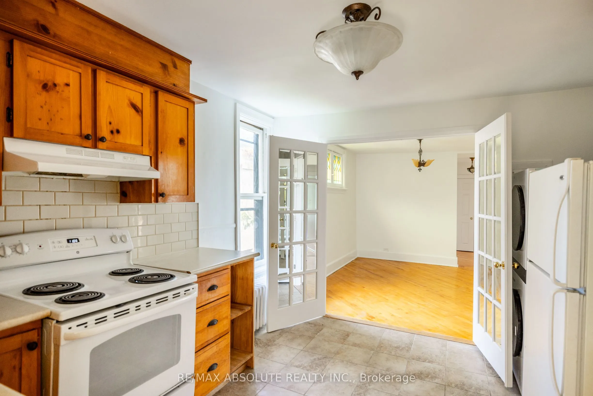 258 Daly Avenue, #3