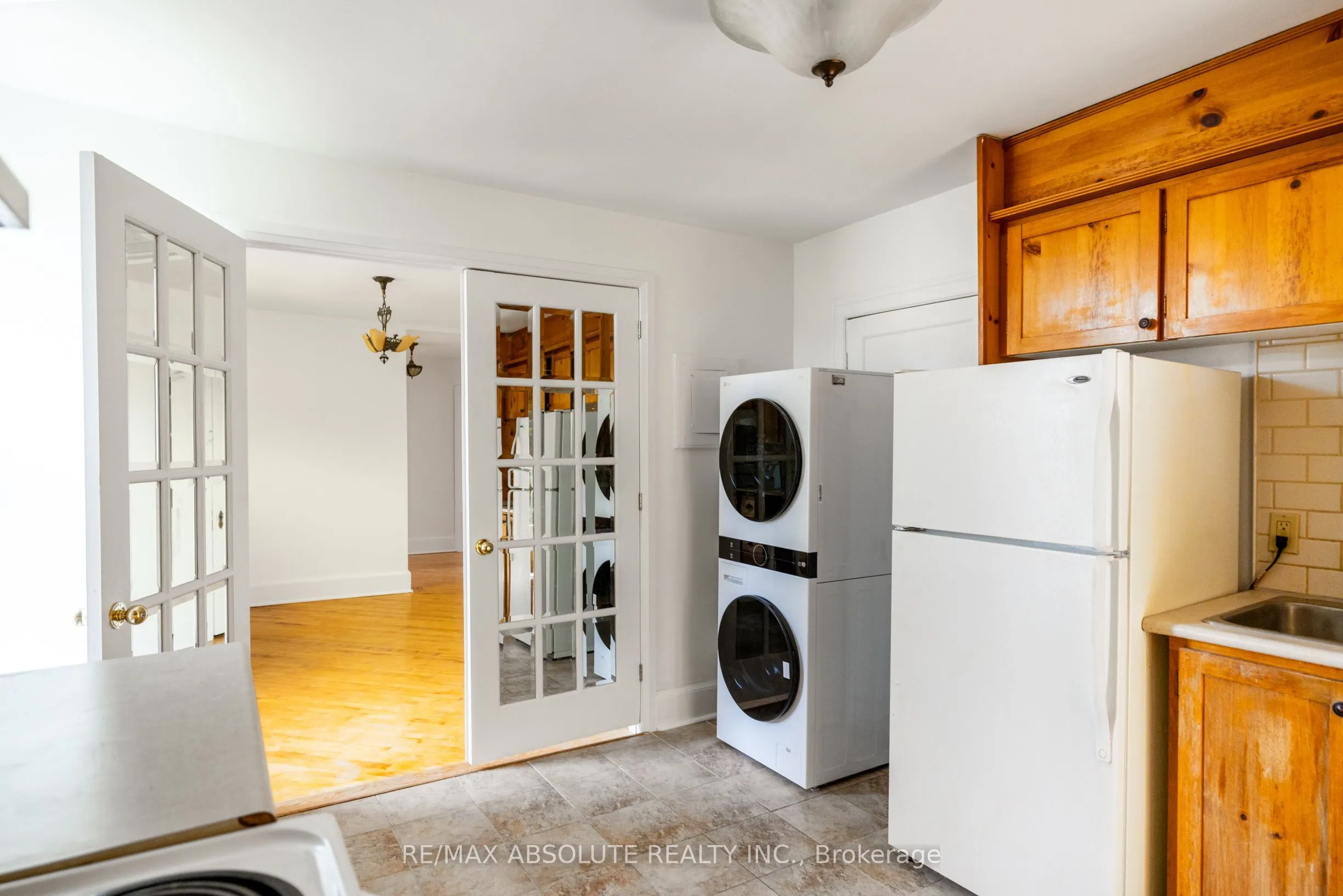 258 Daly Avenue, #3