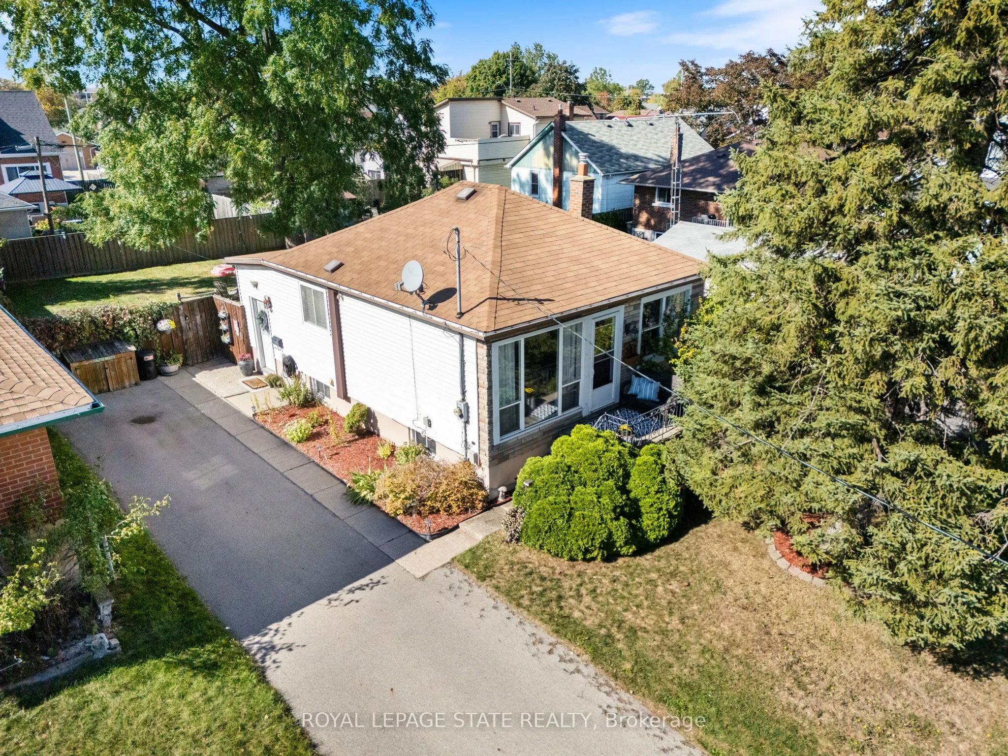 387 Osborne Street