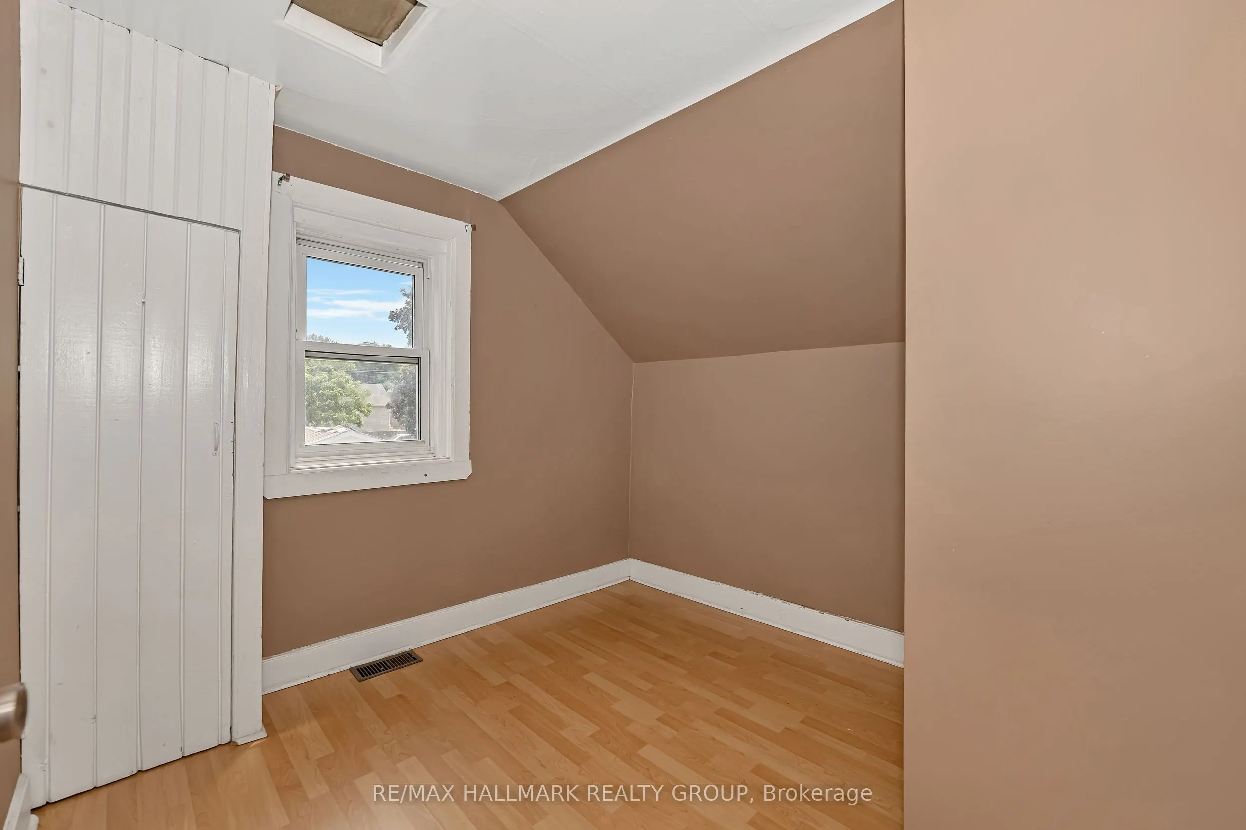 243 HARRIET Street