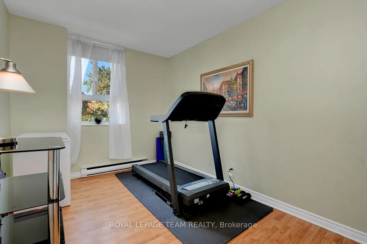 2000 JASMINE Crescent, #410