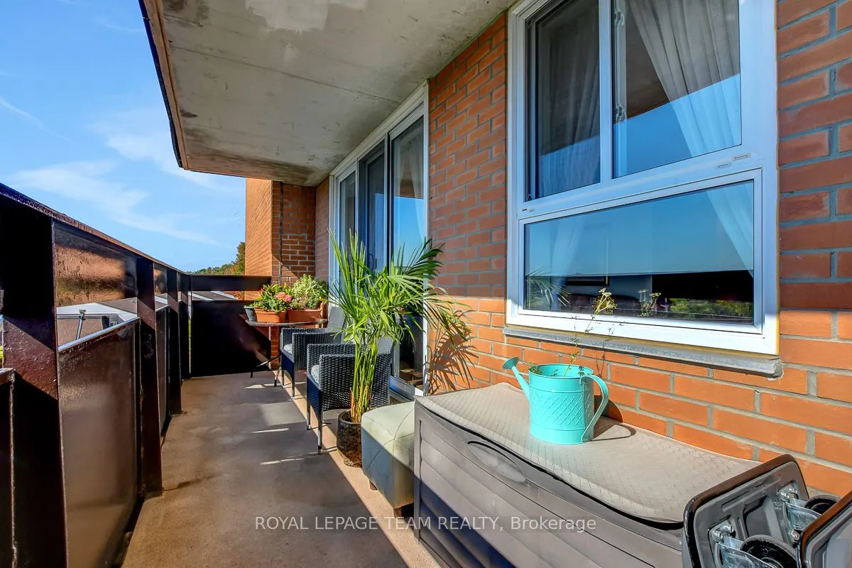 2000 JASMINE Crescent, #410