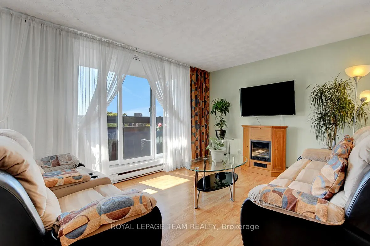 2000 JASMINE Crescent, #410