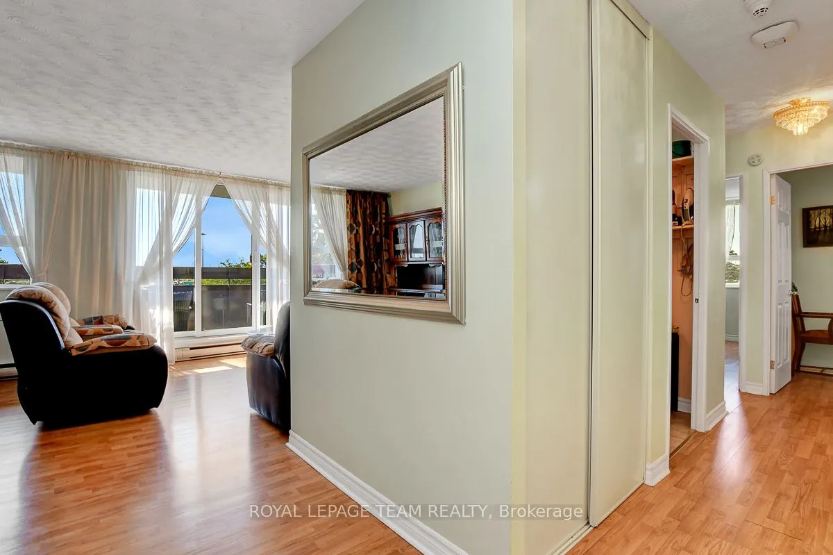2000 JASMINE Crescent, #410