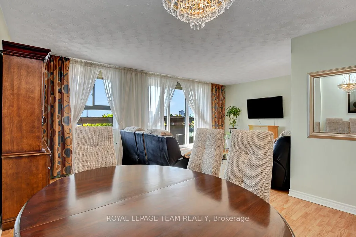 2000 JASMINE Crescent, #410