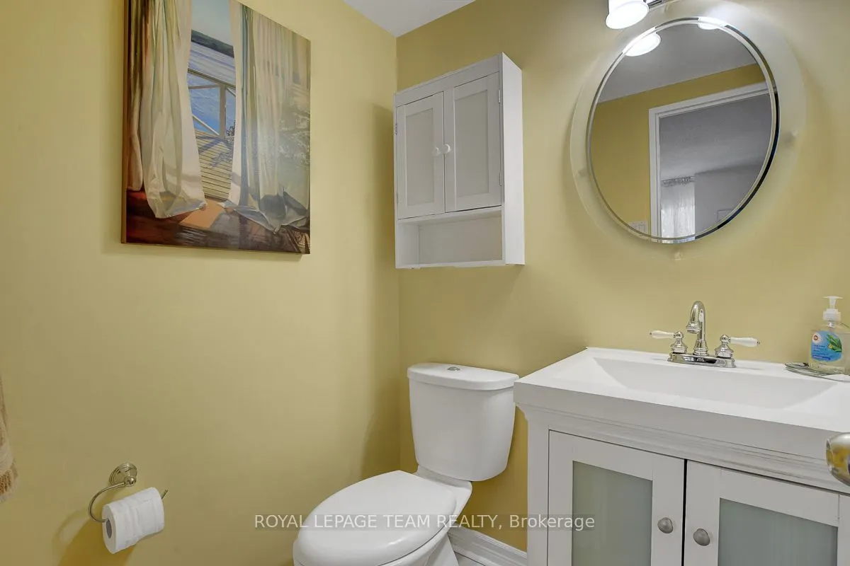 2000 JASMINE Crescent, #410