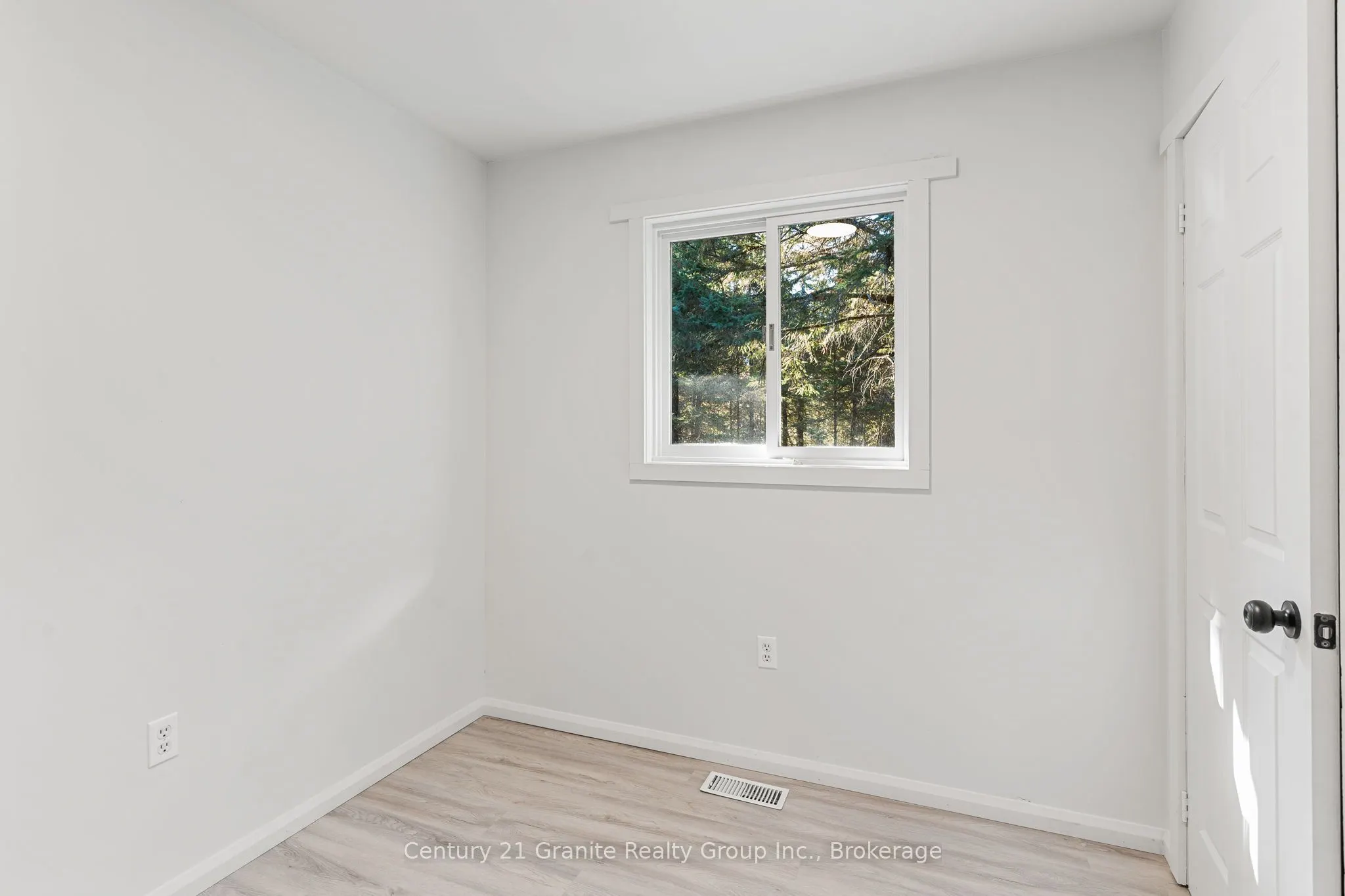 4739 Gelert Road