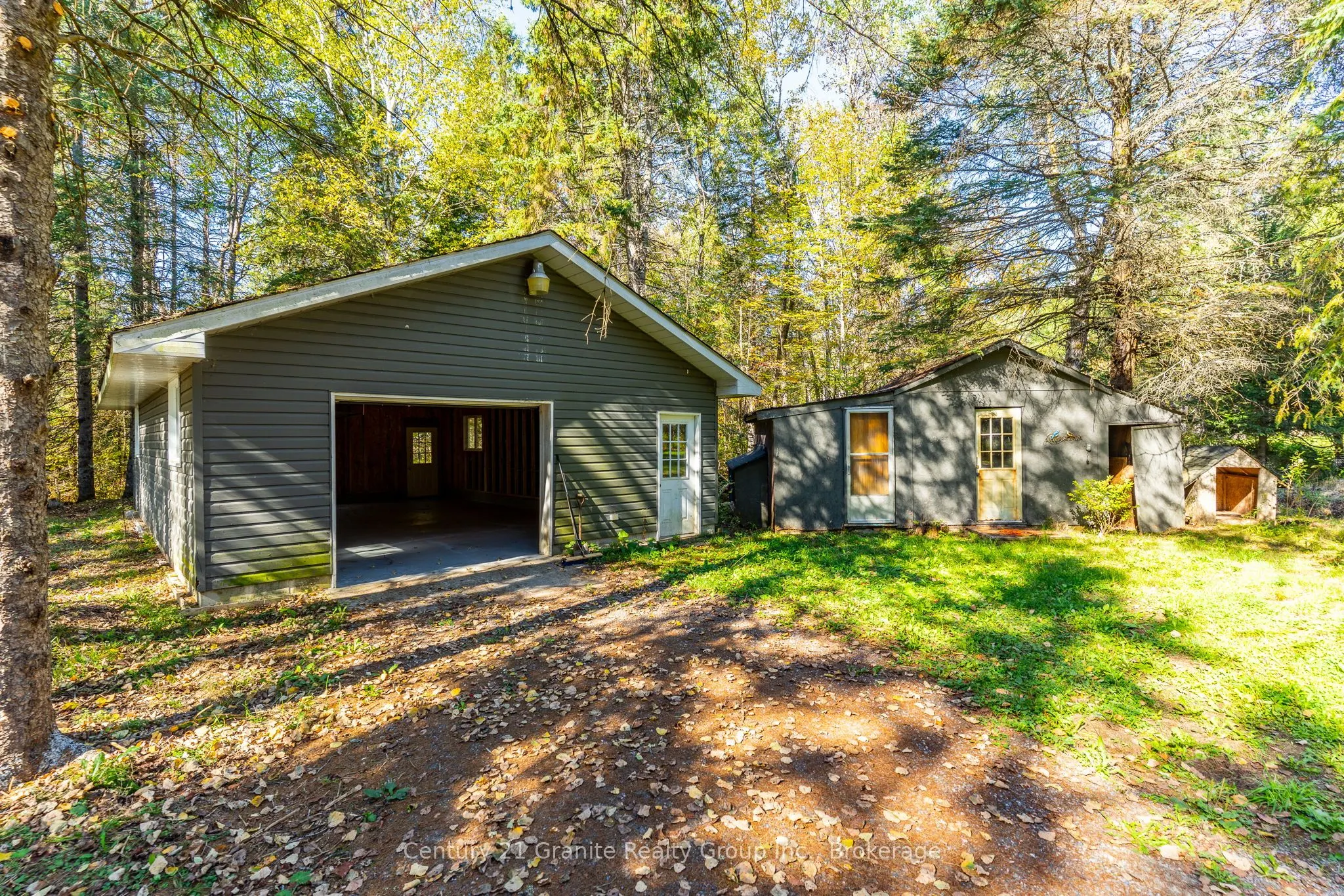 4739 Gelert Road