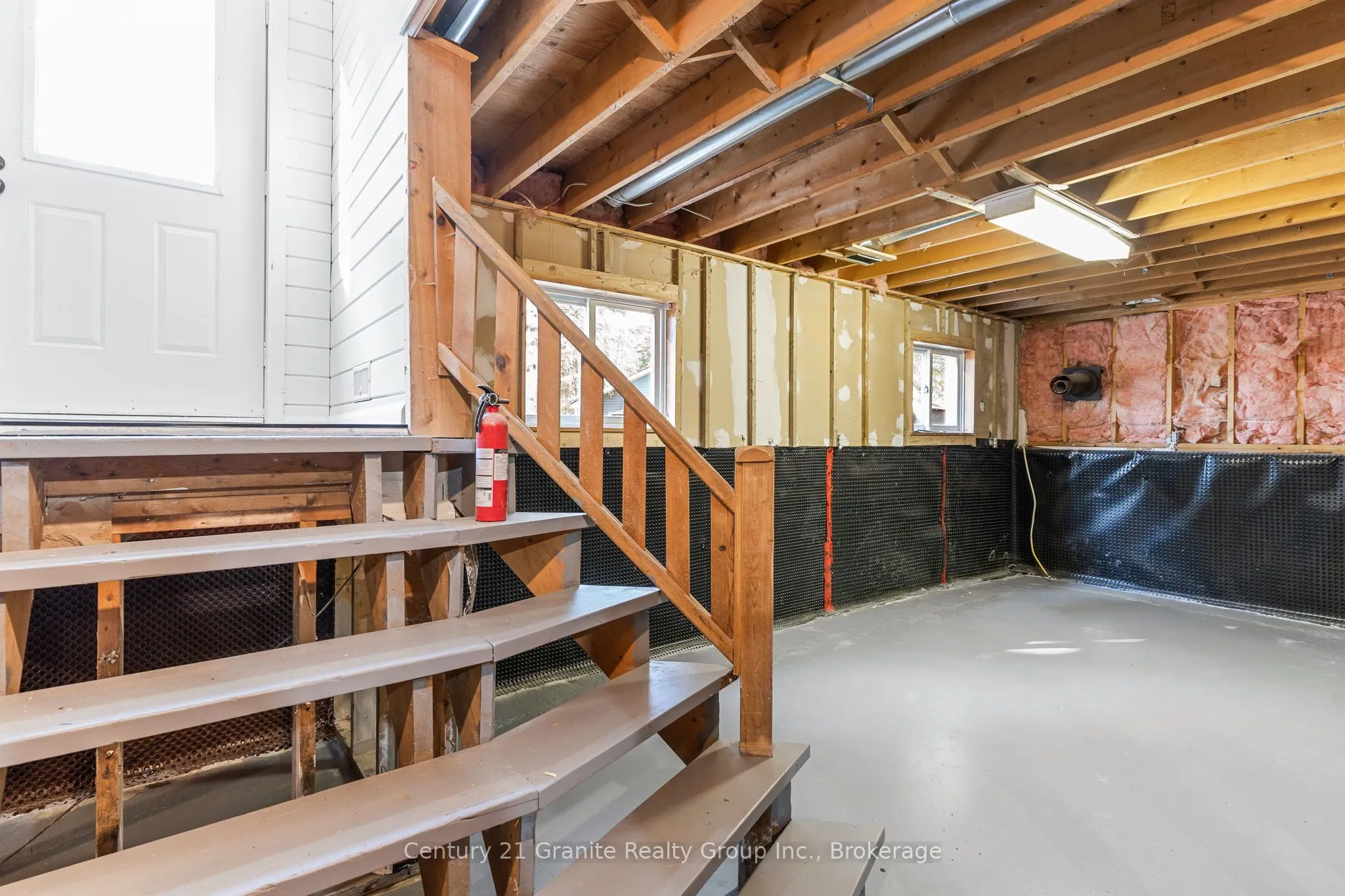 4739 Gelert Road