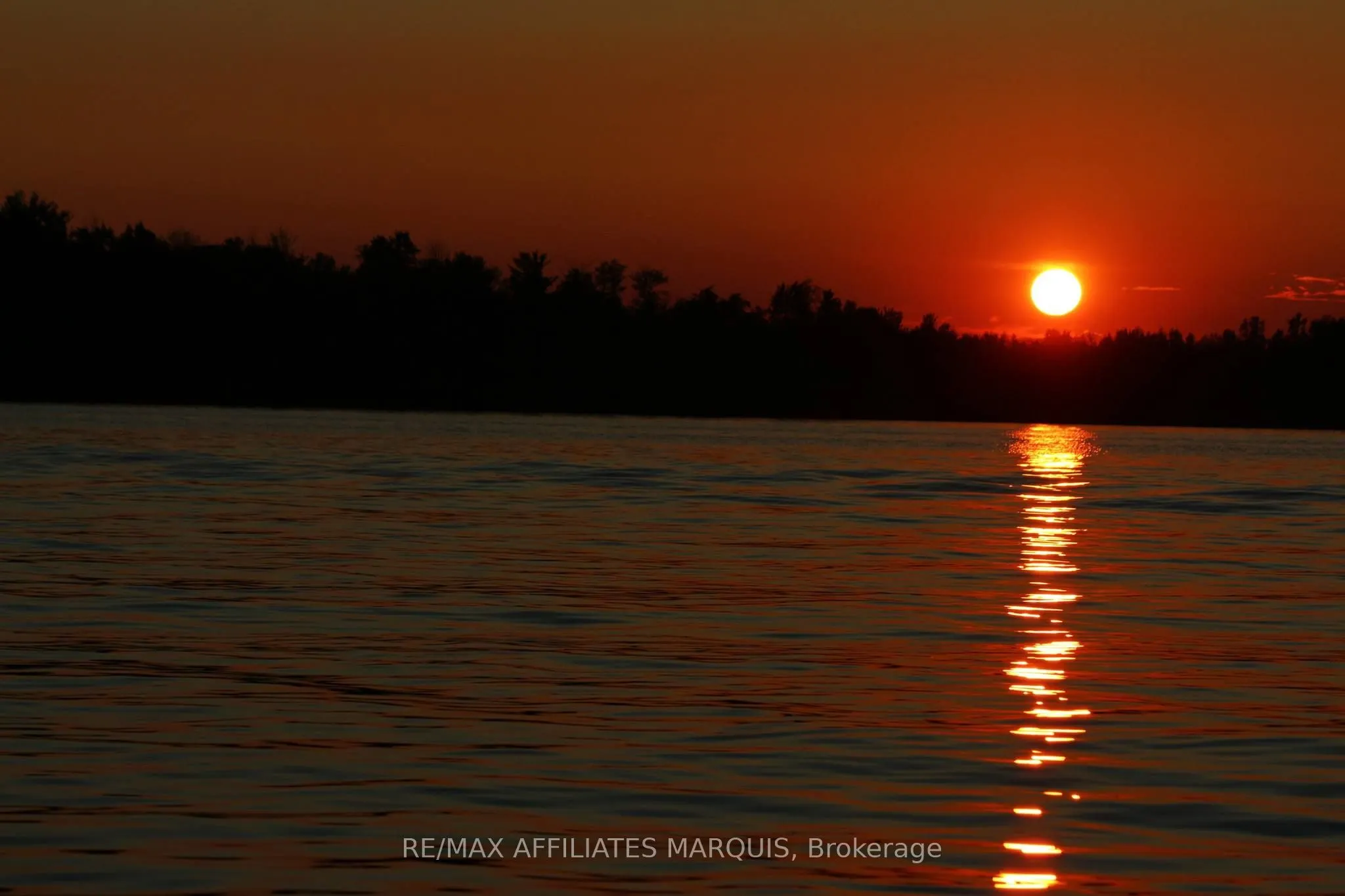 6 R9 (rideau Ferry) Road