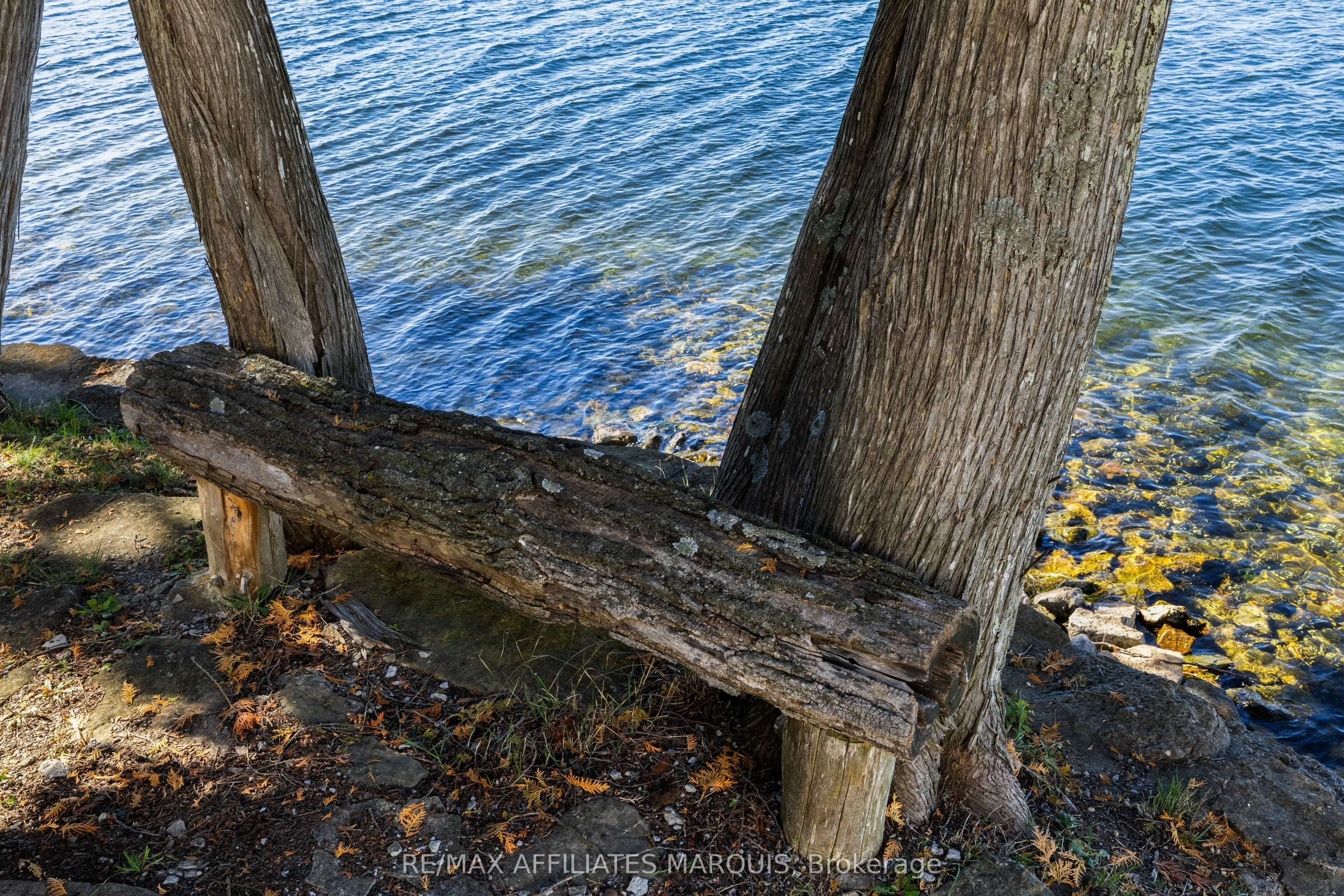 6 R9 (rideau Ferry) Road