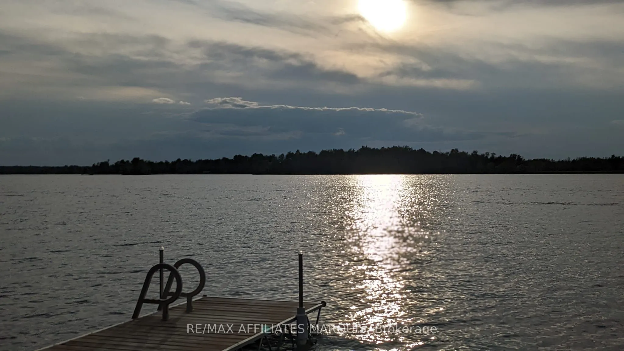 6 R9 (rideau Ferry) Road