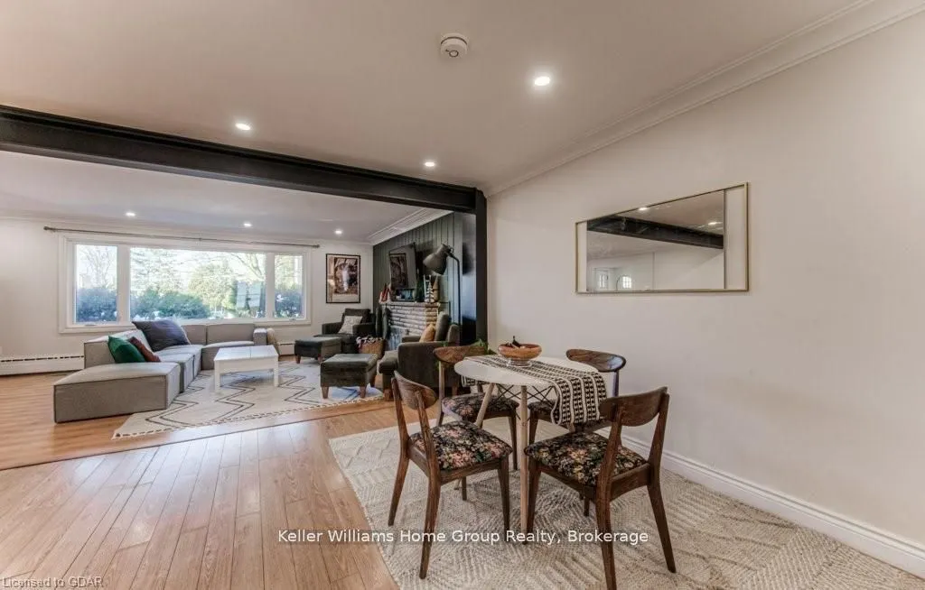 1085 QUEENS Boulevard, #16A