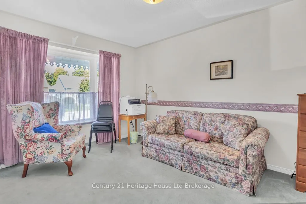 58 Wilkins Crescent
