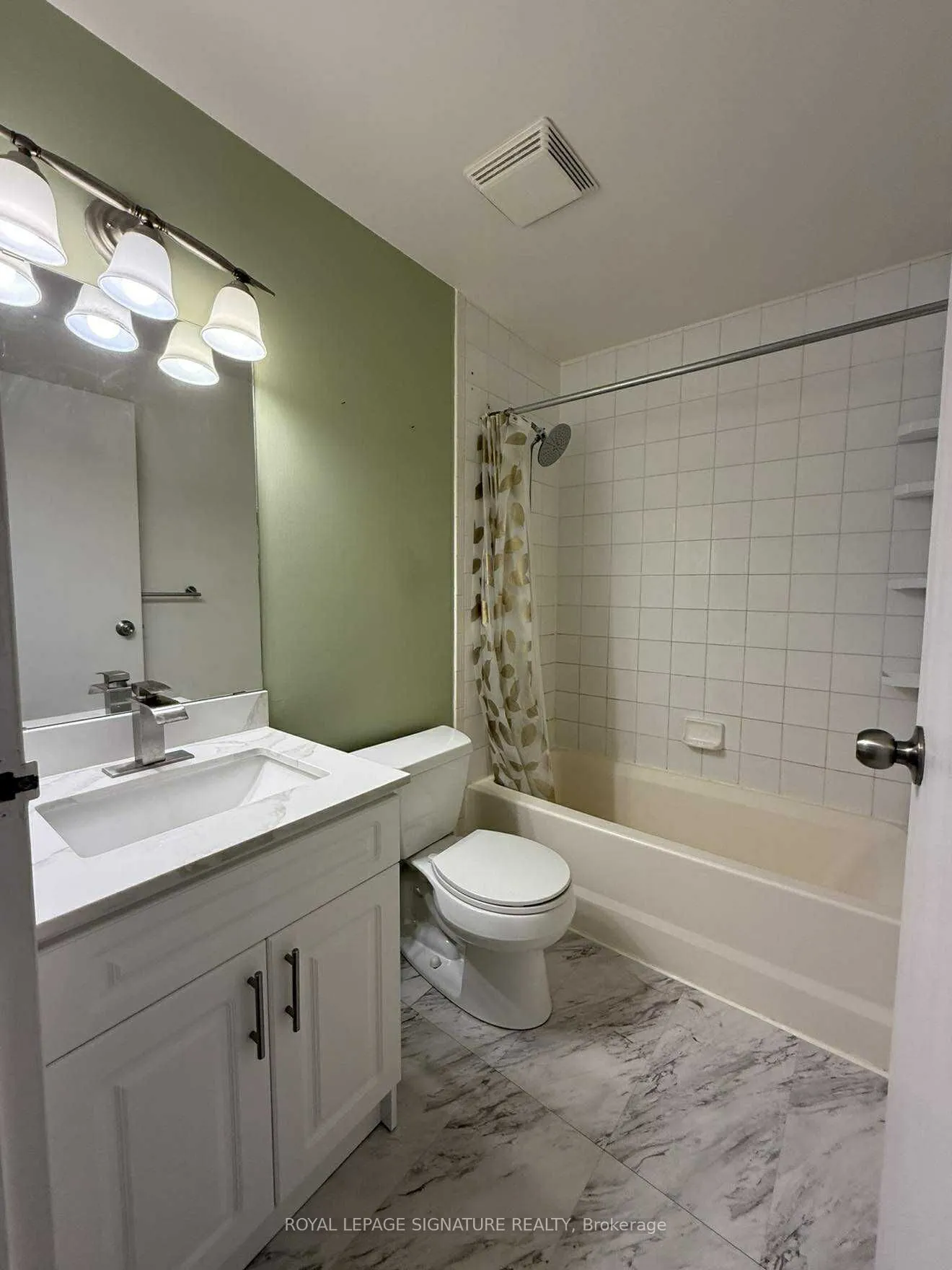 35 Green Valley Drive, #1214