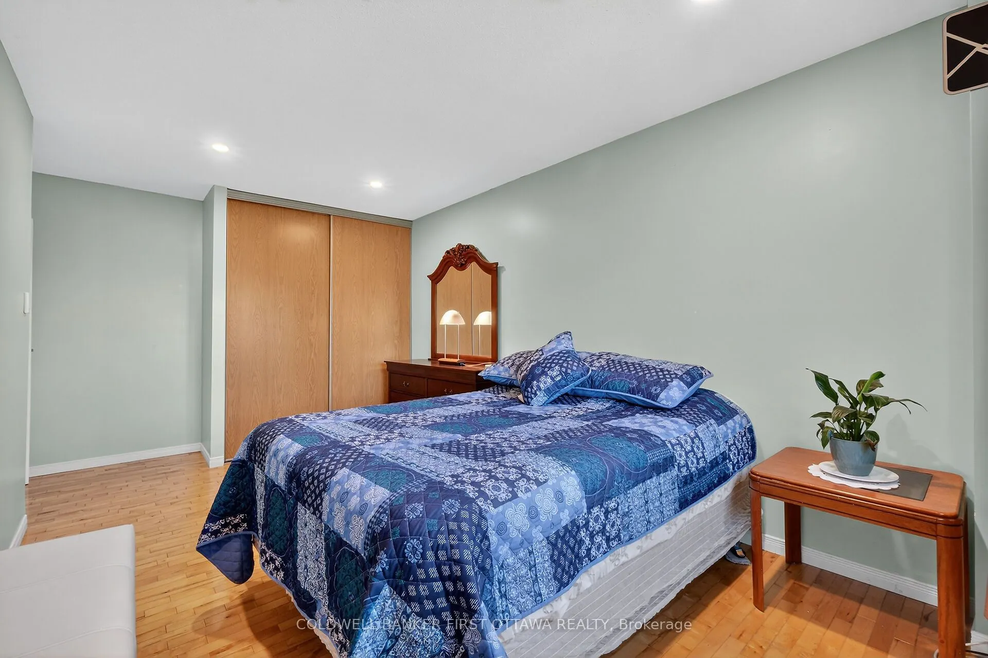 6 Pennington Lane, #2