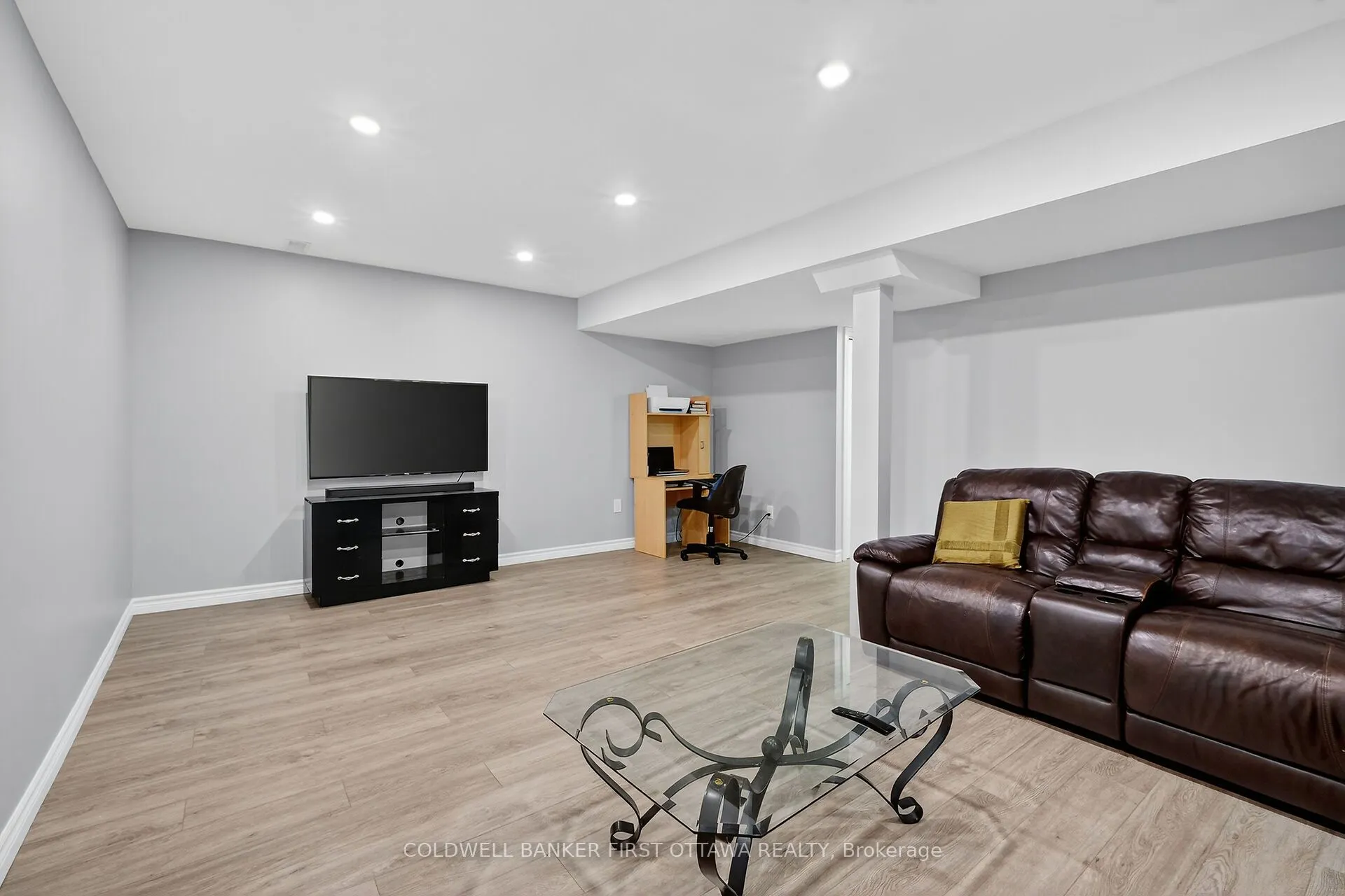 6 Pennington Lane, #2