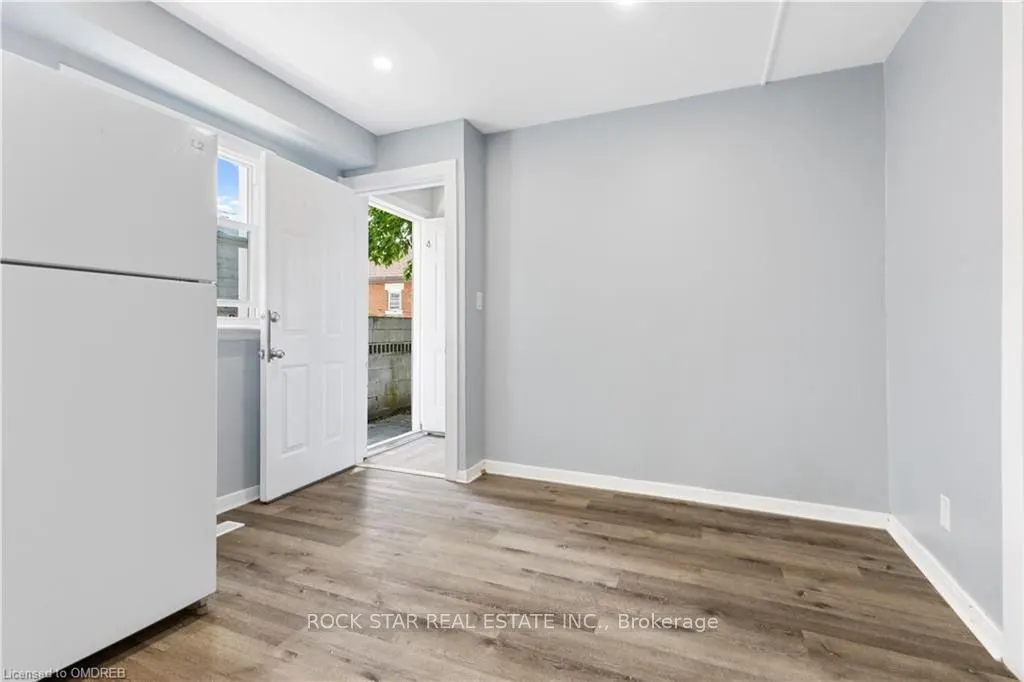 235 Hamilton Road