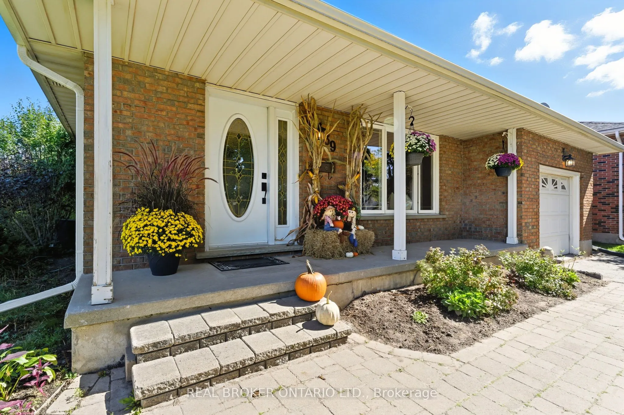 39 Carriage Road