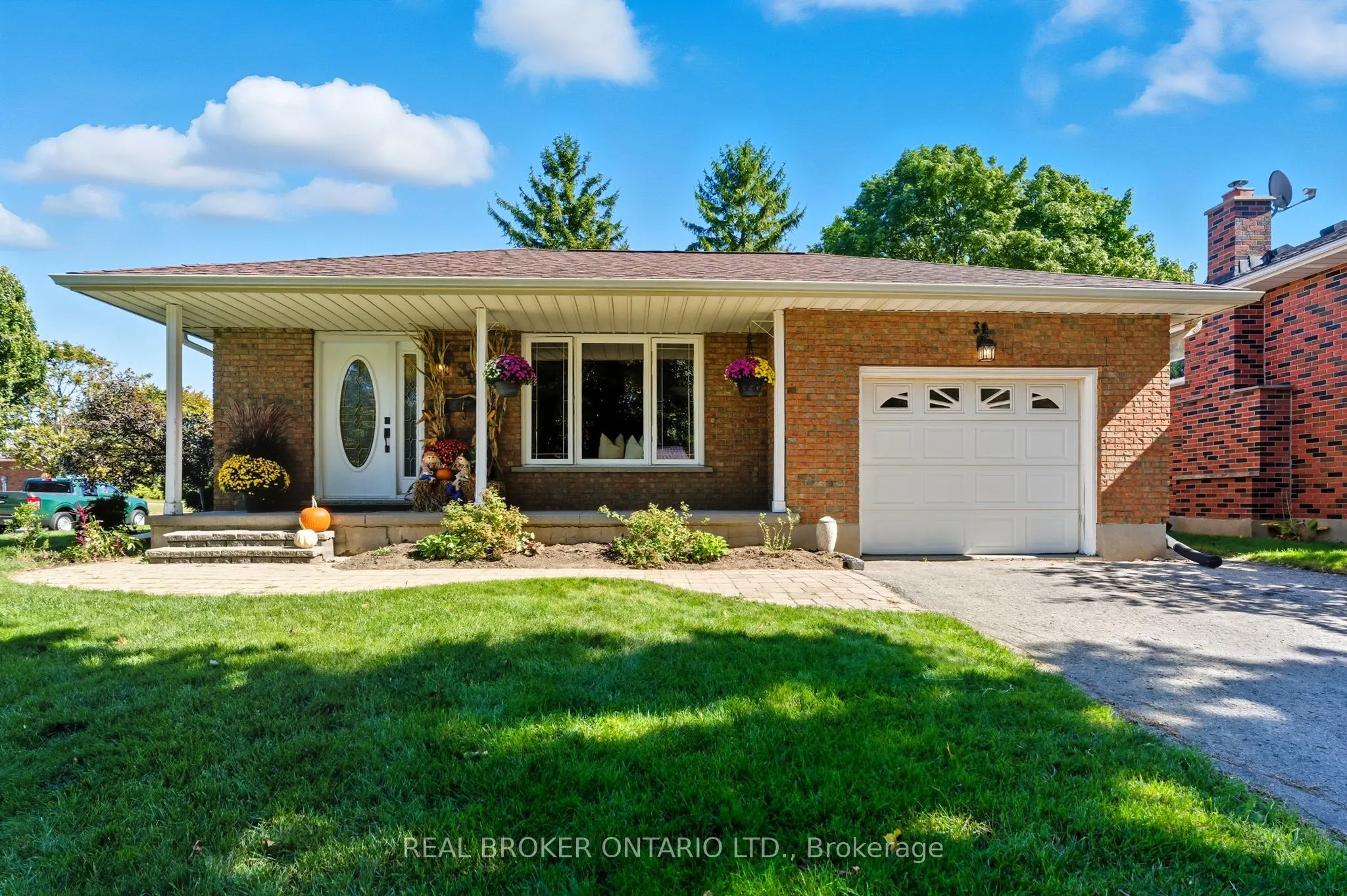 39 Carriage Road