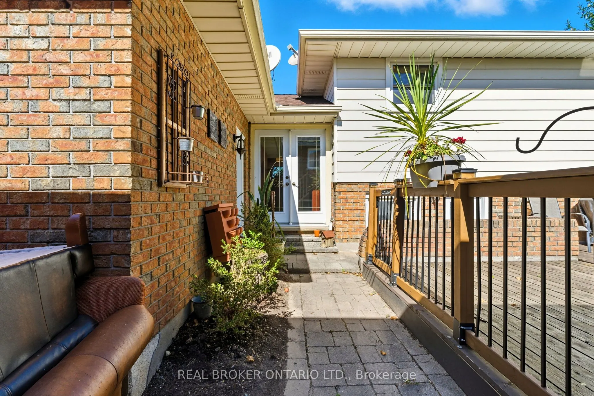 39 Carriage Road