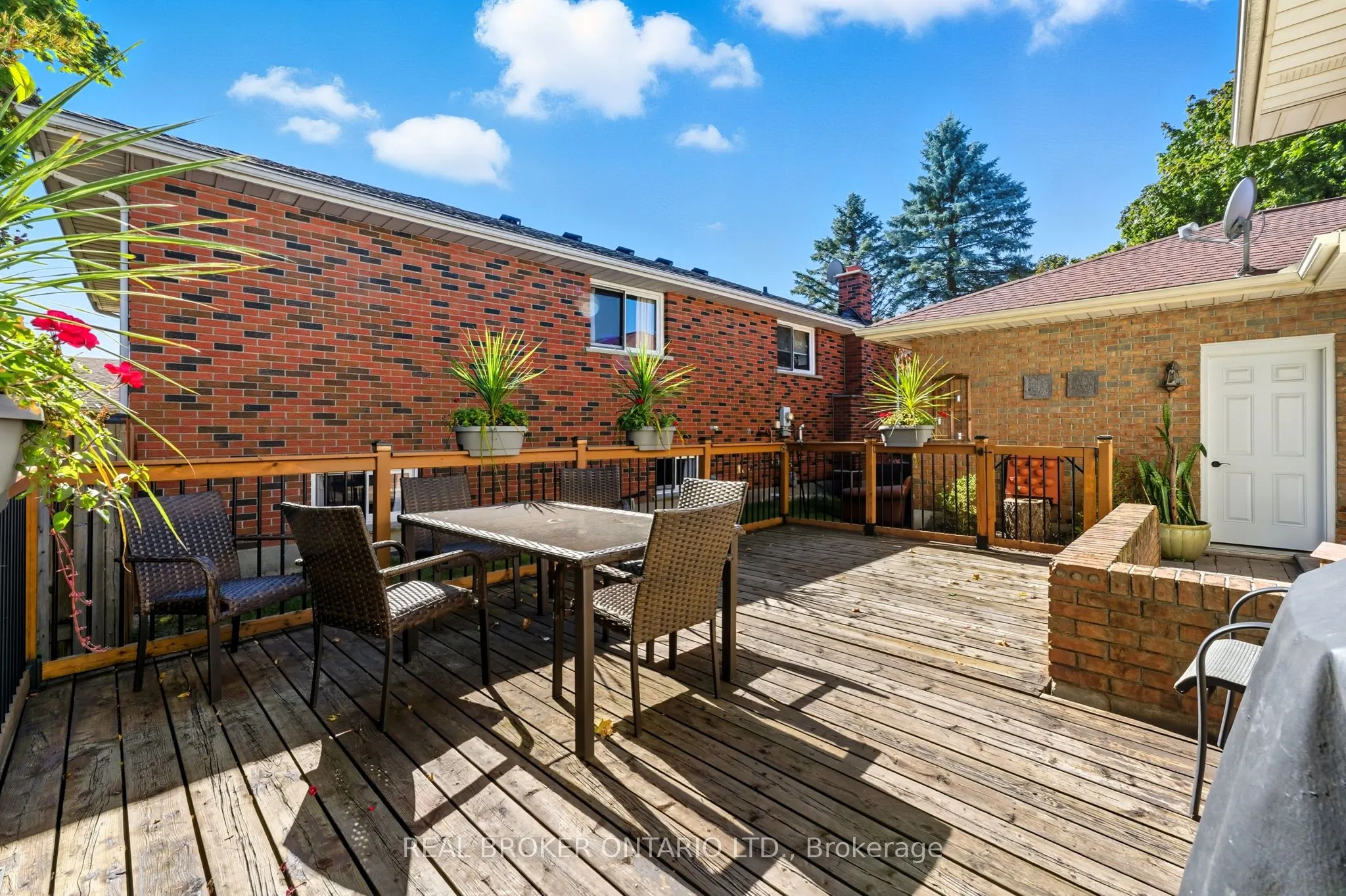 39 Carriage Road