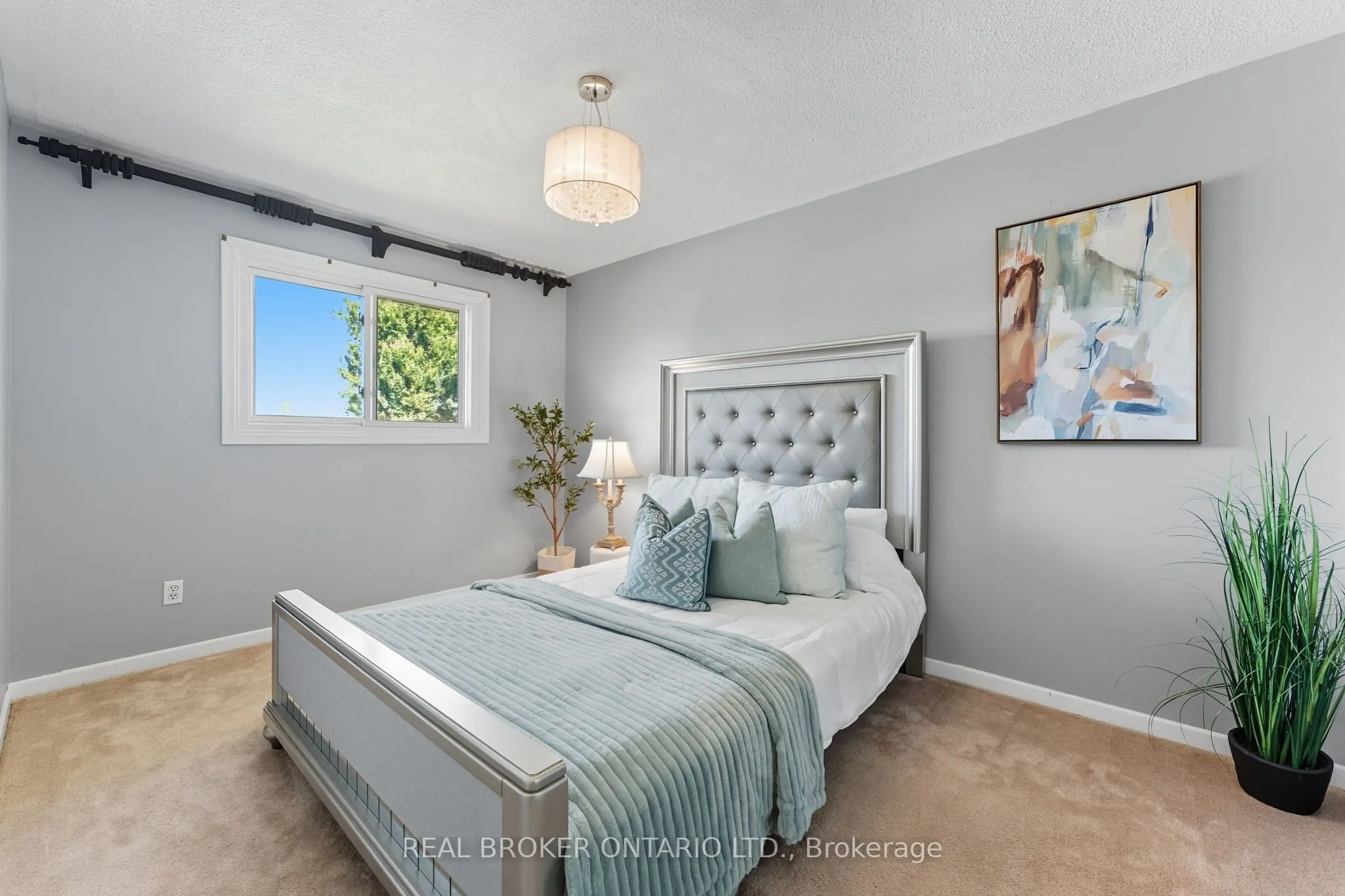 39 Carriage Road