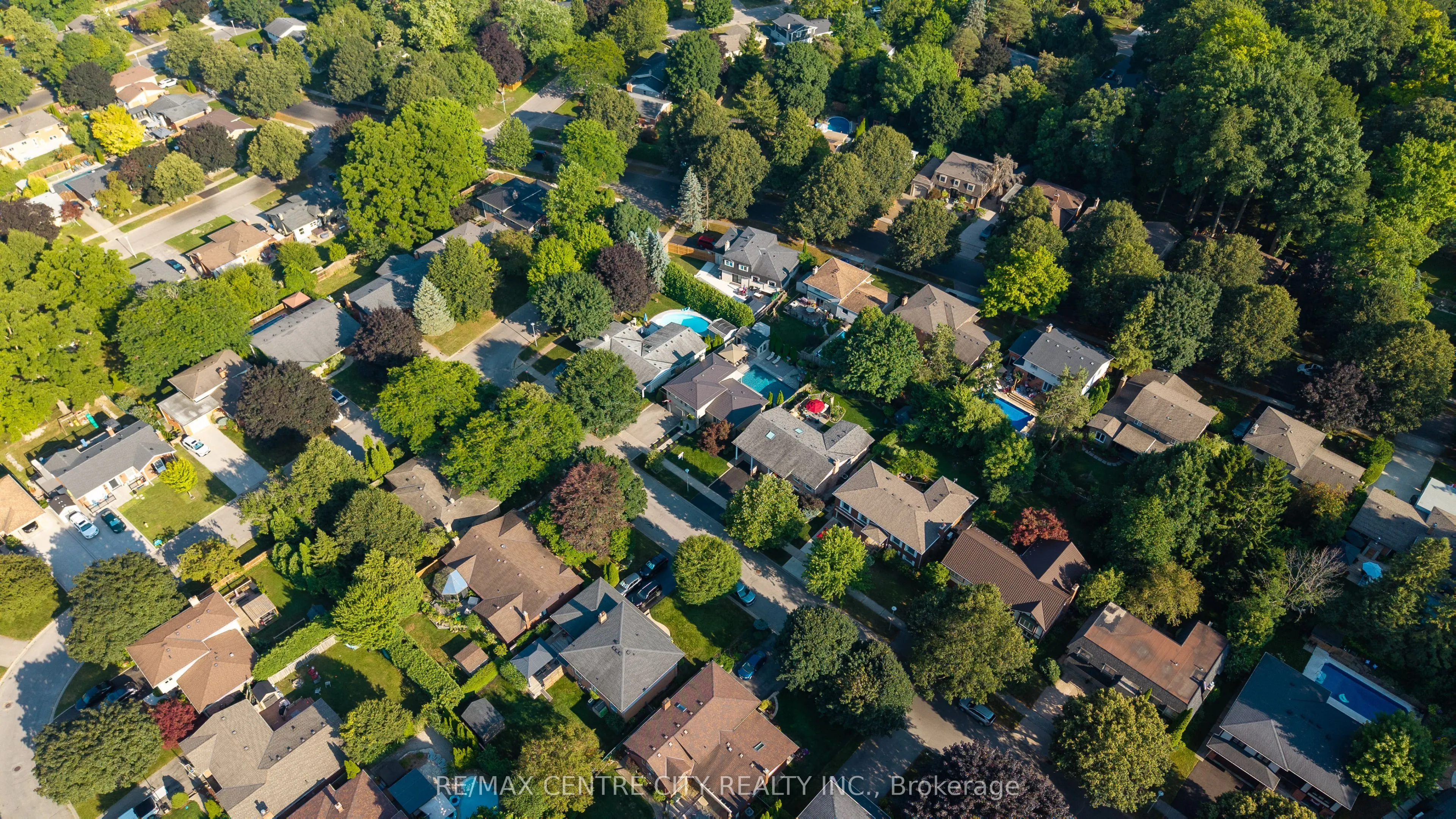144 Springfield Crescent