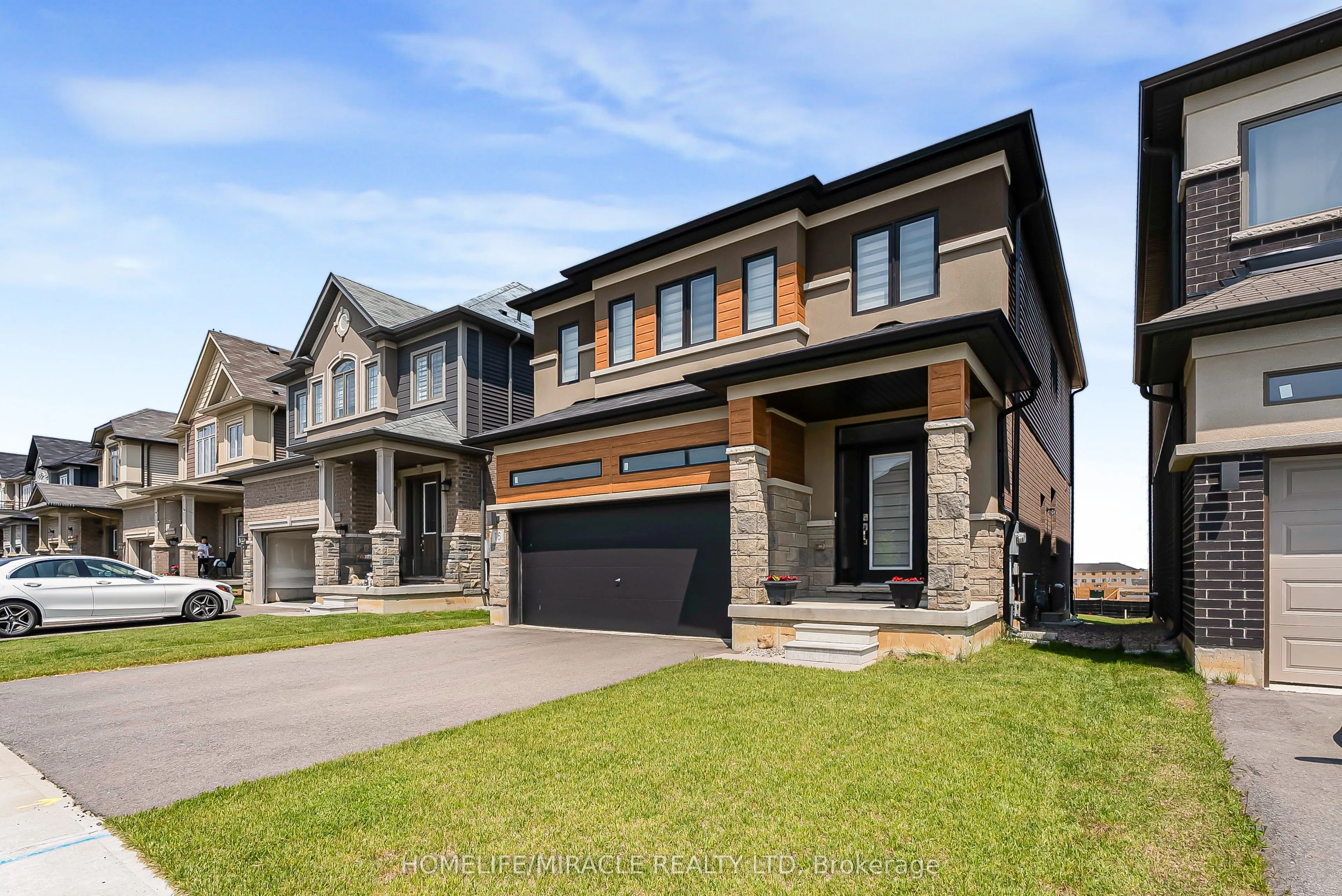 16 Scenic Ridge Gate