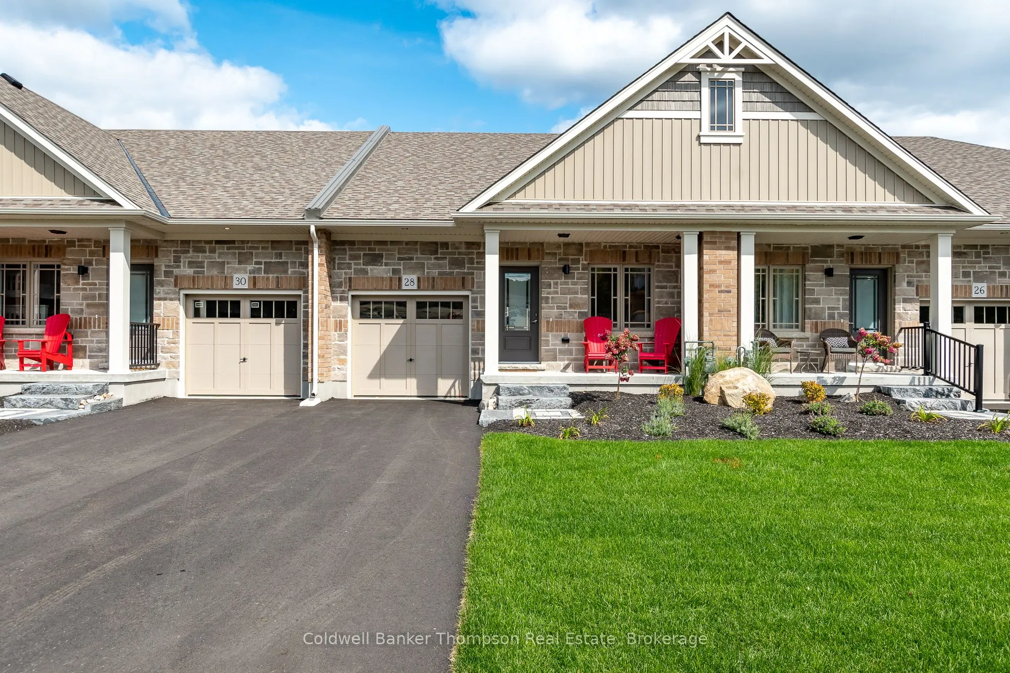 28 CHARLES MORLEY Boulevard