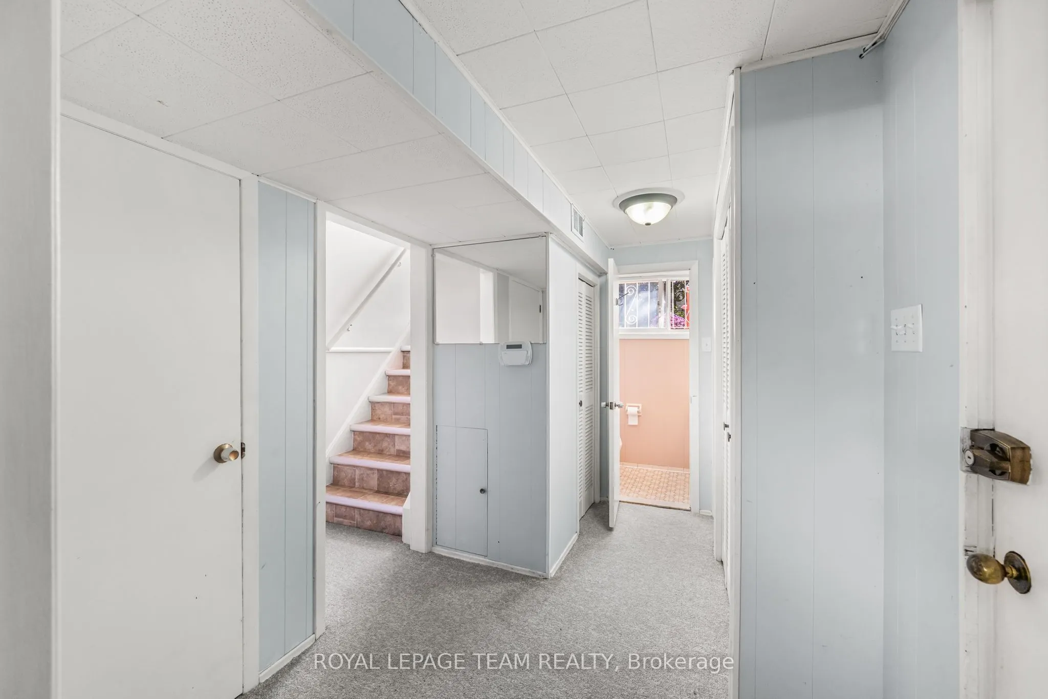 2184 Iris Street