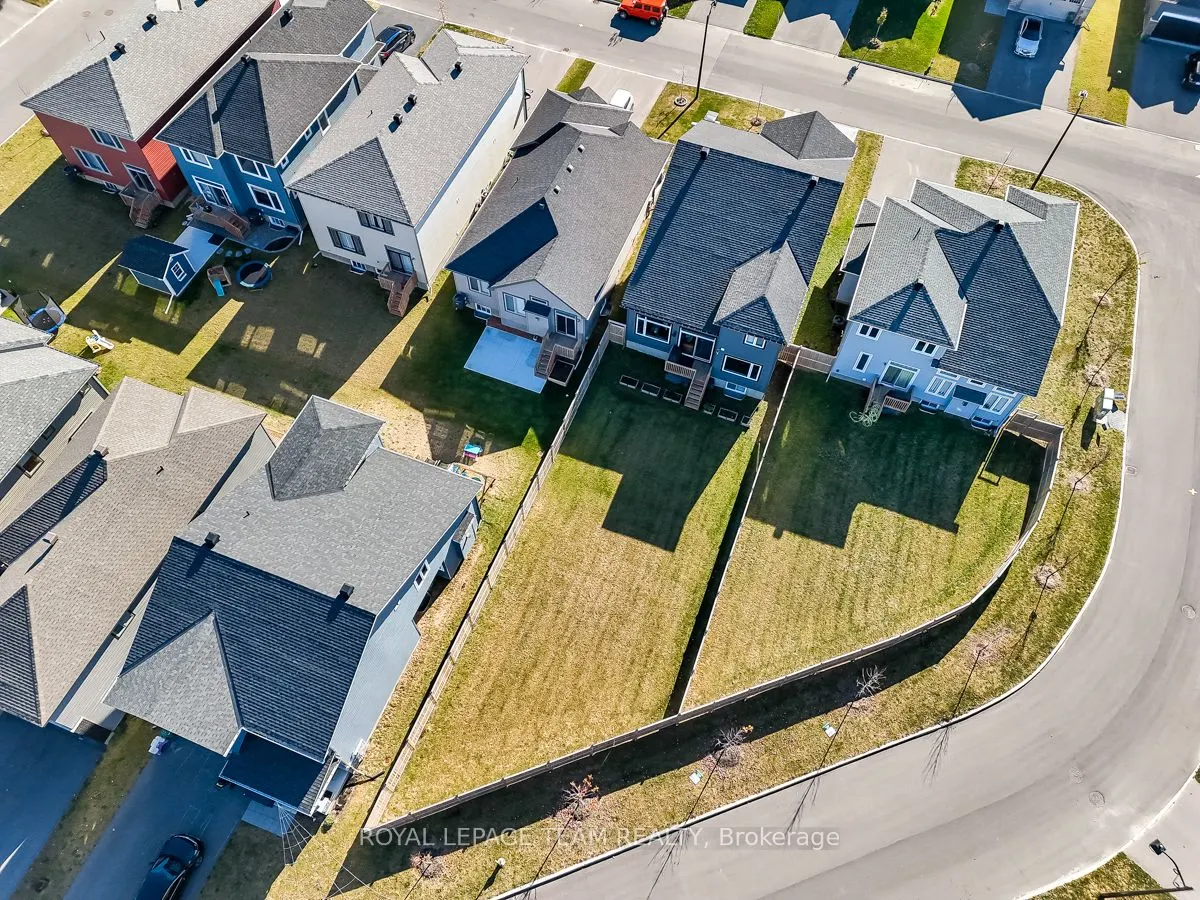 323 Spreadwing Way