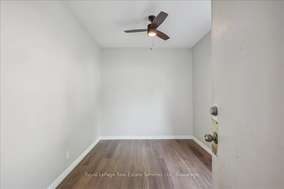 33 Rose Avenue, #Main